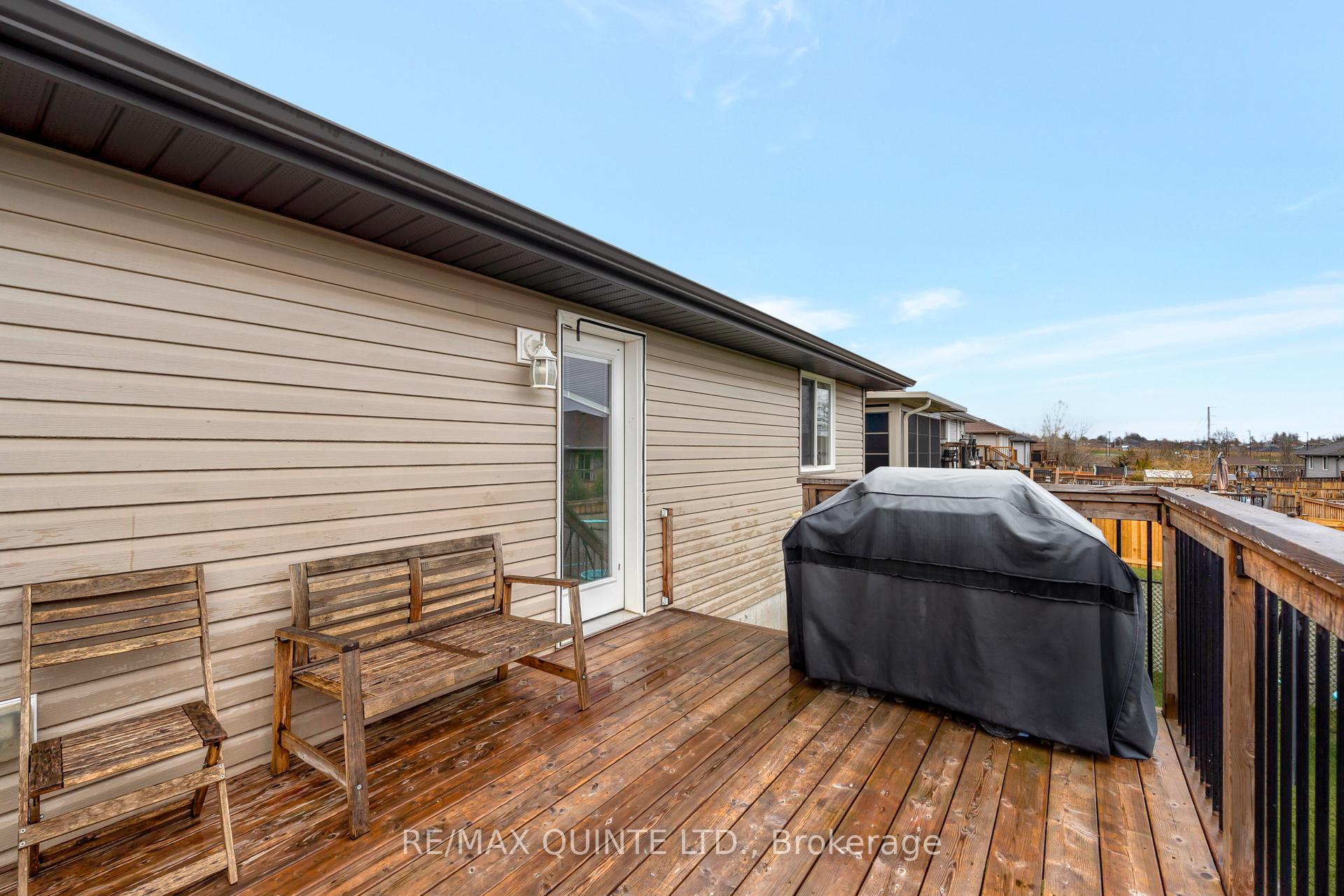 Photo 42 of 8 McIntosh Crescent, Quinte West, Murray Ward — HOMEH