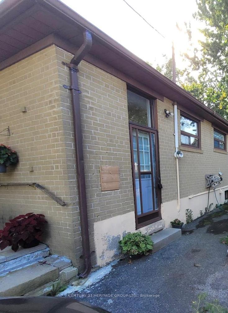 Front of Unit Basement, 26 Richardson Drive