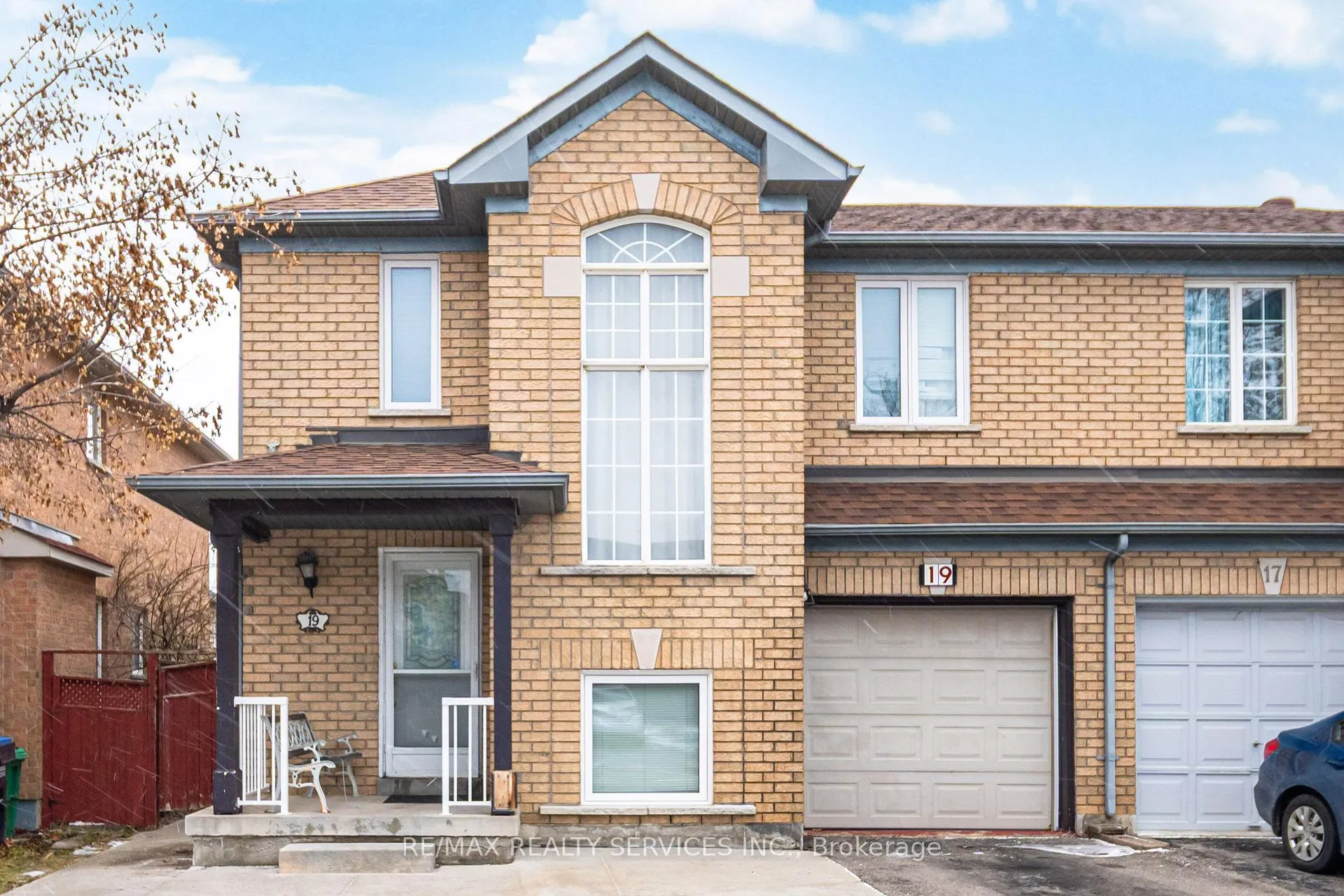 Photo 1 of 19 Flatlands Way, Brampton, Sandringham-Wellington — HOMEH