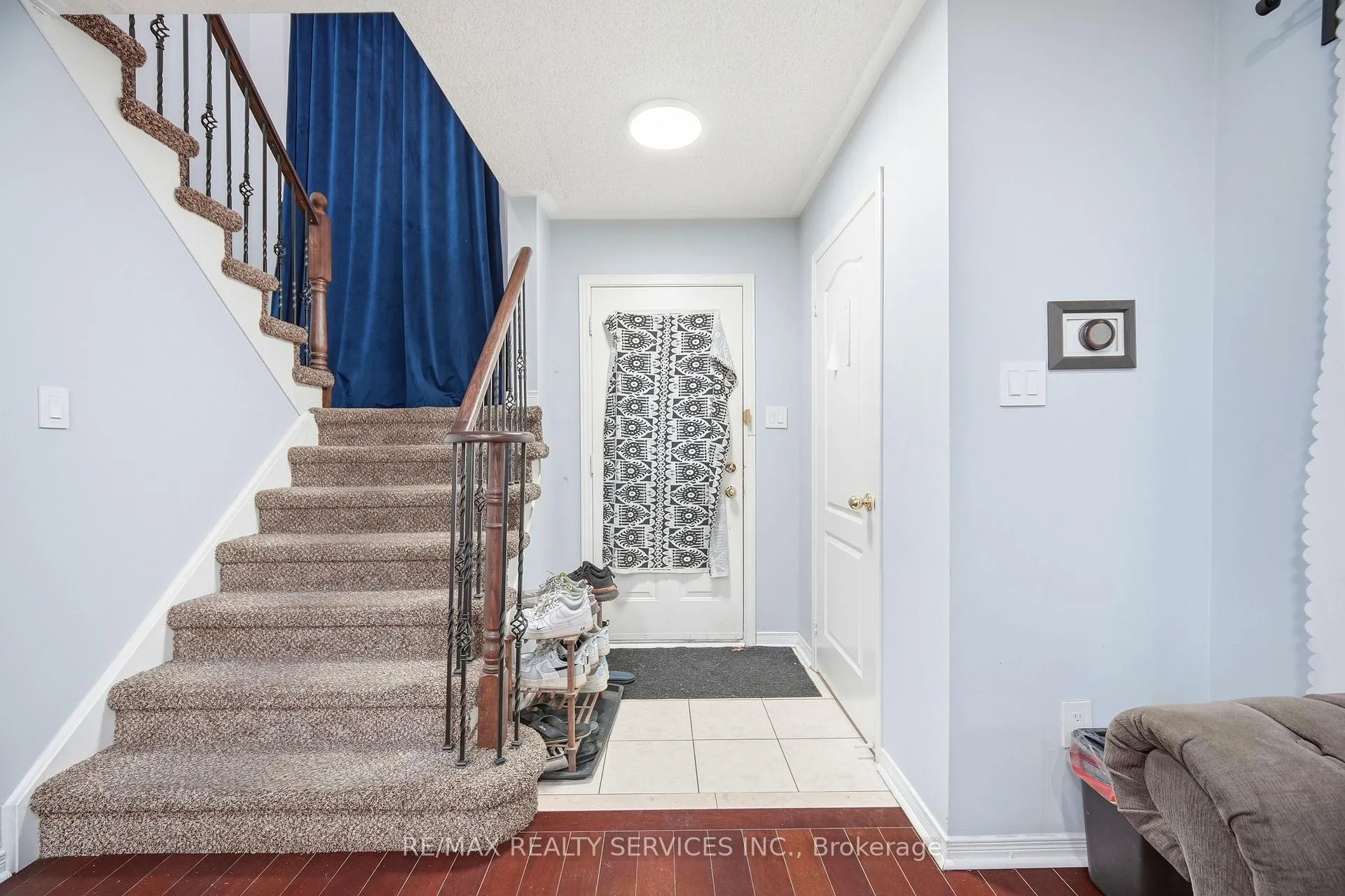 Photo 13 of 19 Flatlands Way, Brampton, Sandringham-Wellington — HOMEH