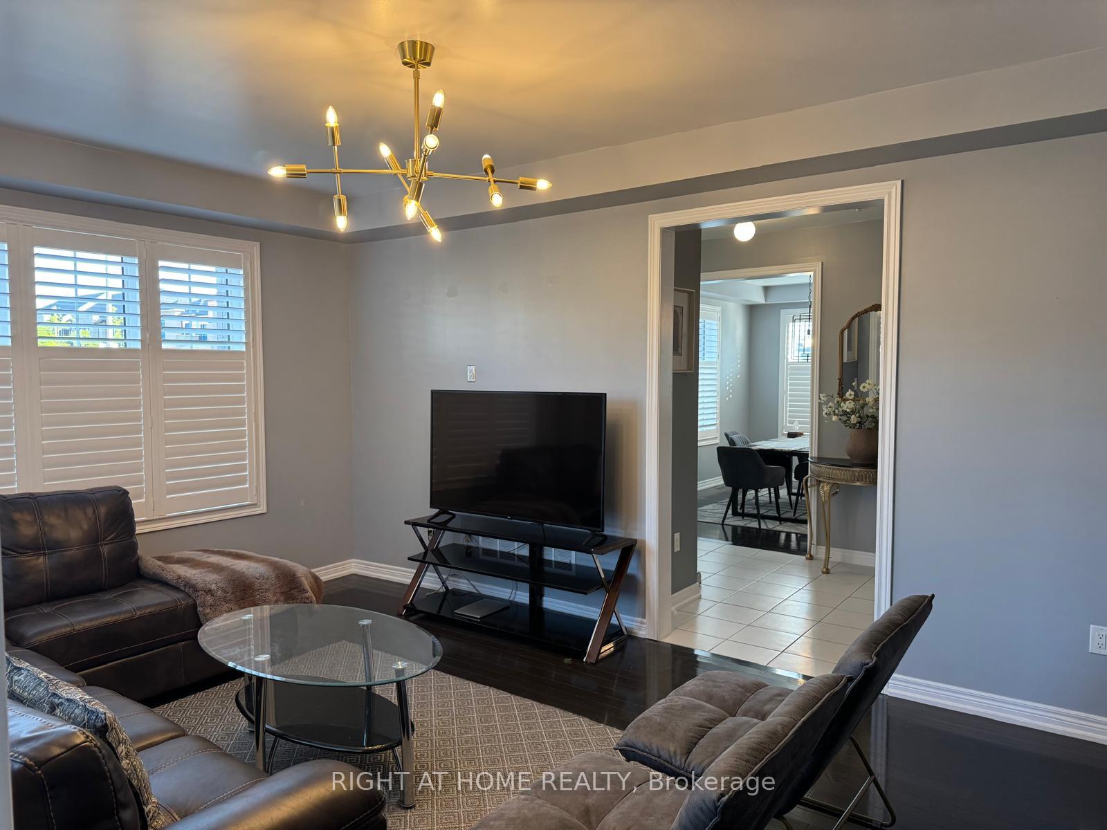 Photo 12 of 184 Coronation Road, Whitby, Rural Whitby — HOMEH