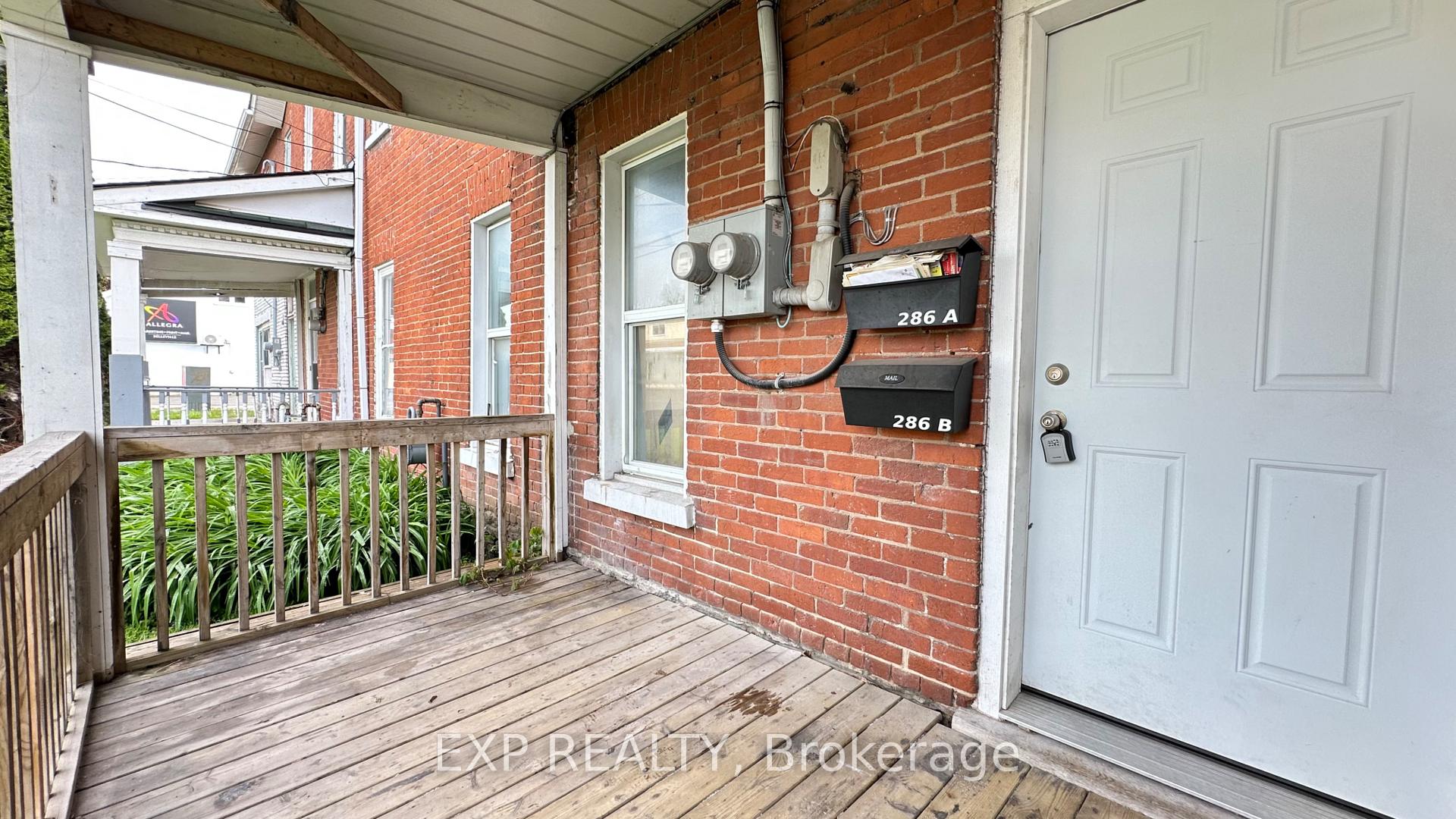 Photo 3 of 286 Coleman Street, Belleville, Belleville Ward — HOMEH