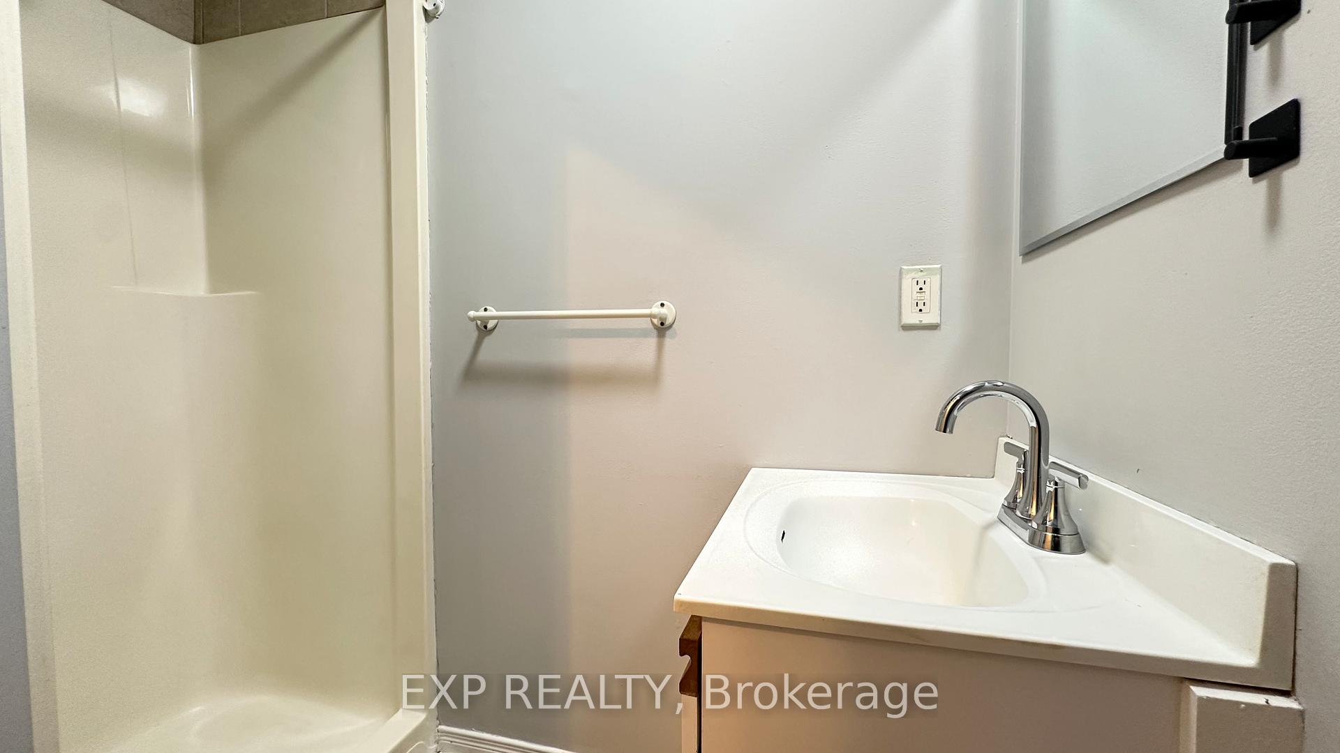 Photo 11 of 286 Coleman Street, Belleville, Belleville Ward — HOMEH