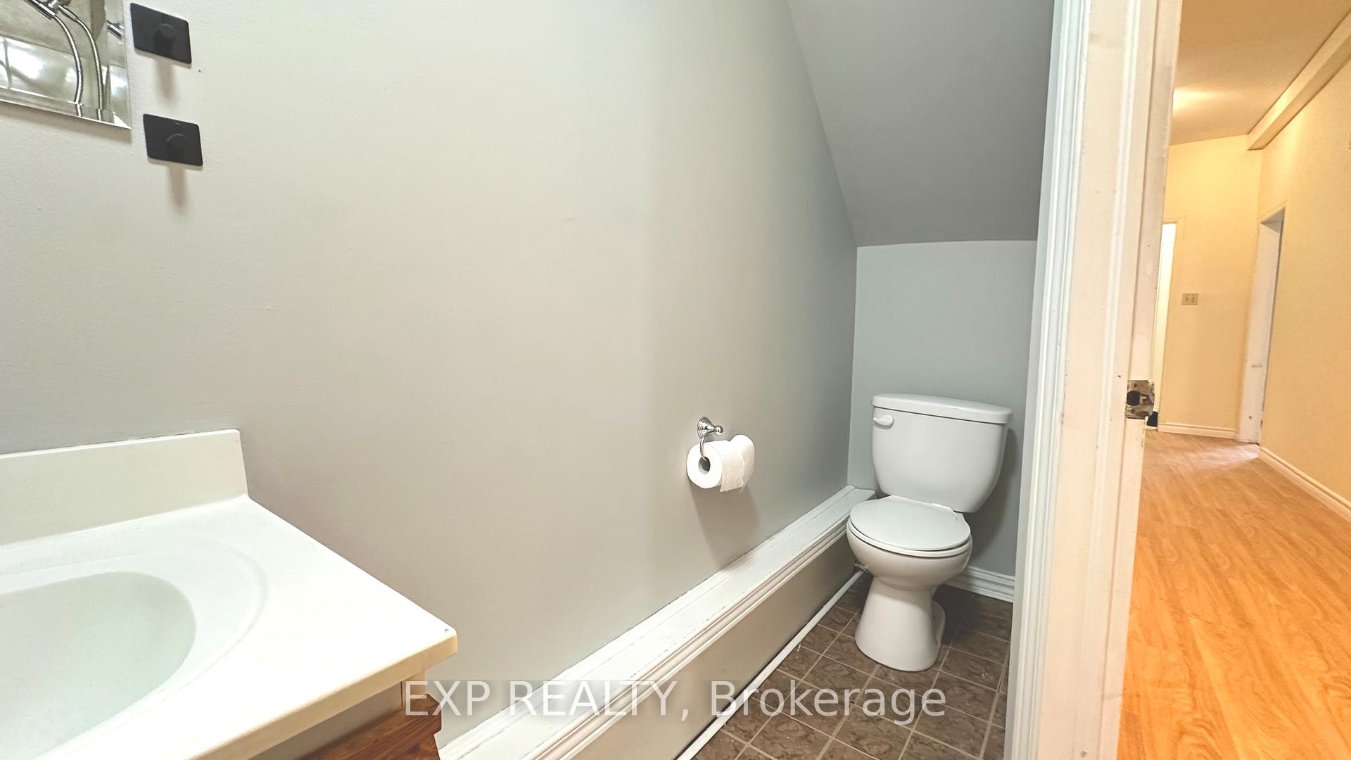 Photo 10 of 286 Coleman Street, Belleville, Belleville Ward — HOMEH