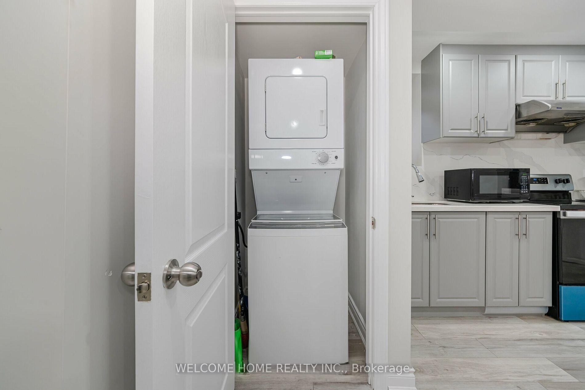 Photo 12 of 66 Canard Basement, Vaughan, Kleinburg — HOMEH