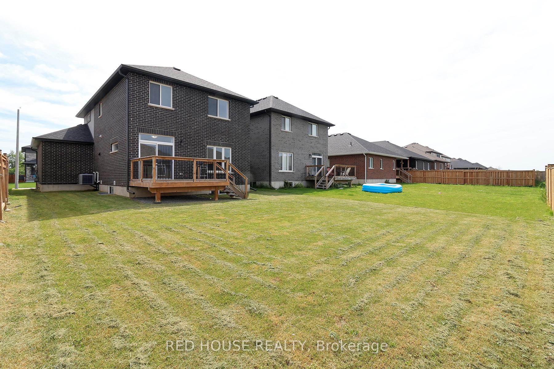 Photo 5 of 67 Stonecrest Boulevard N, Quinte West, Sidney Ward — HOMEH