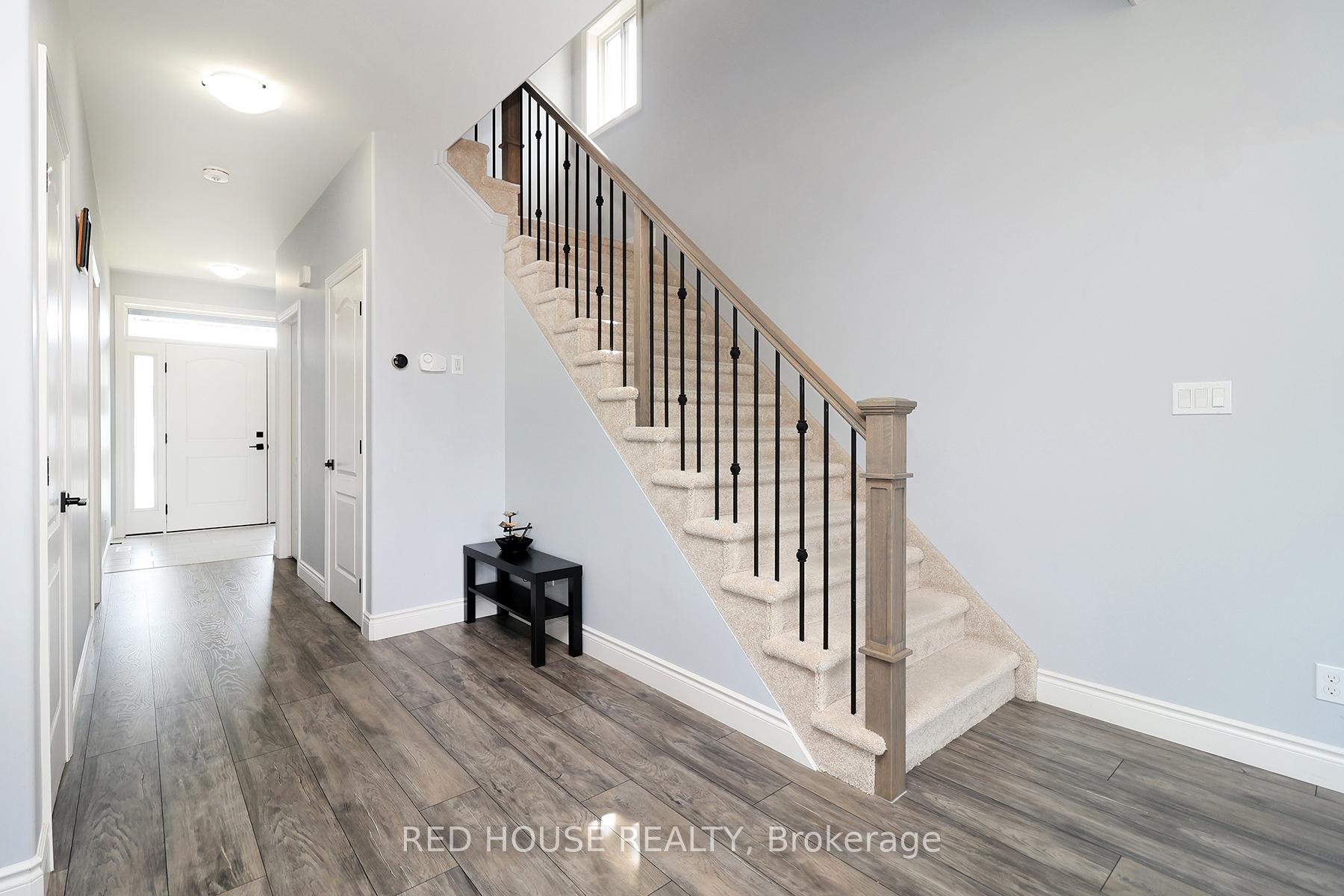 Photo 20 of 67 Stonecrest Boulevard N, Quinte West, Sidney Ward — HOMEH