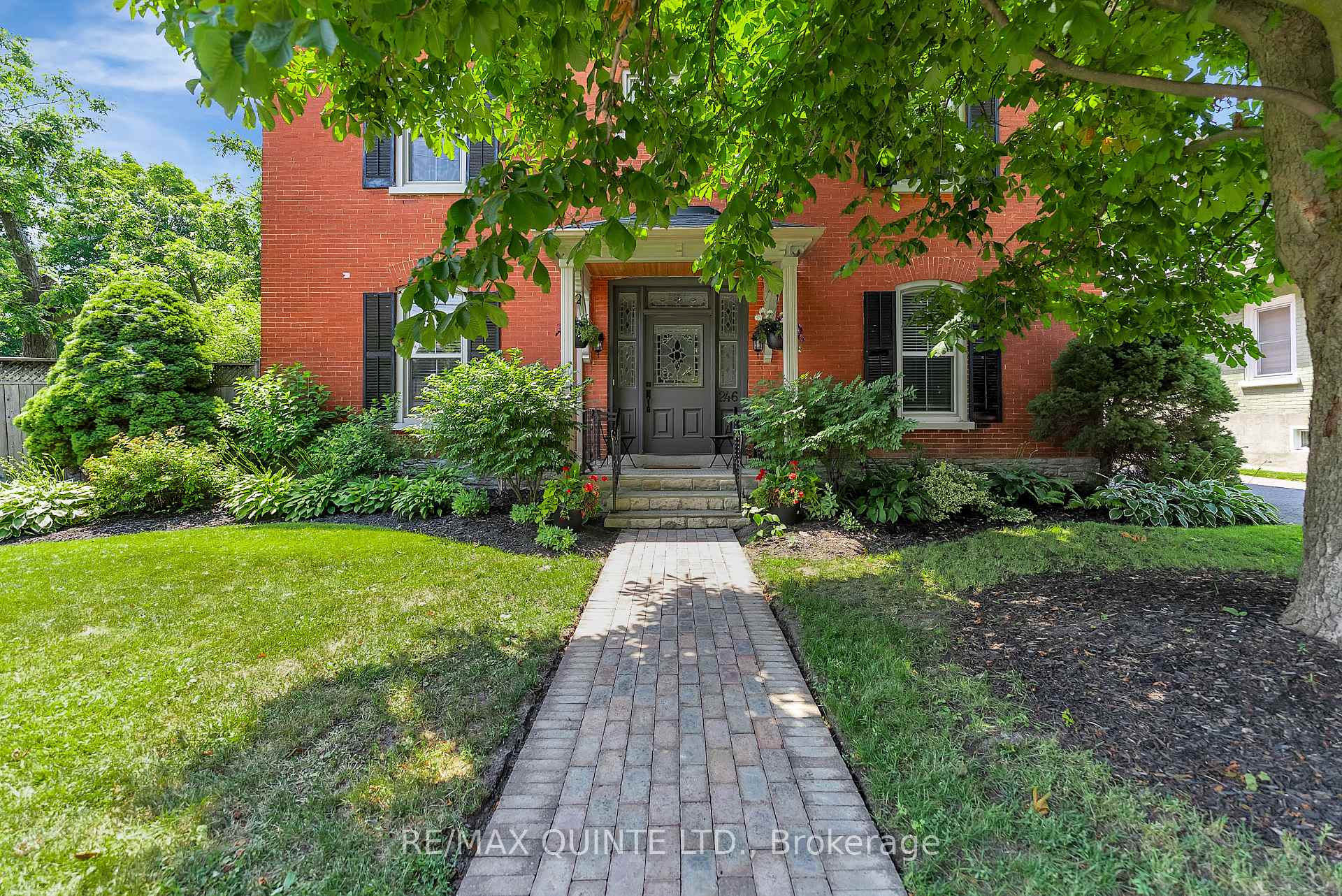 Photo 2 of 246 Charles Street, Belleville, Belleville Ward — HOMEH