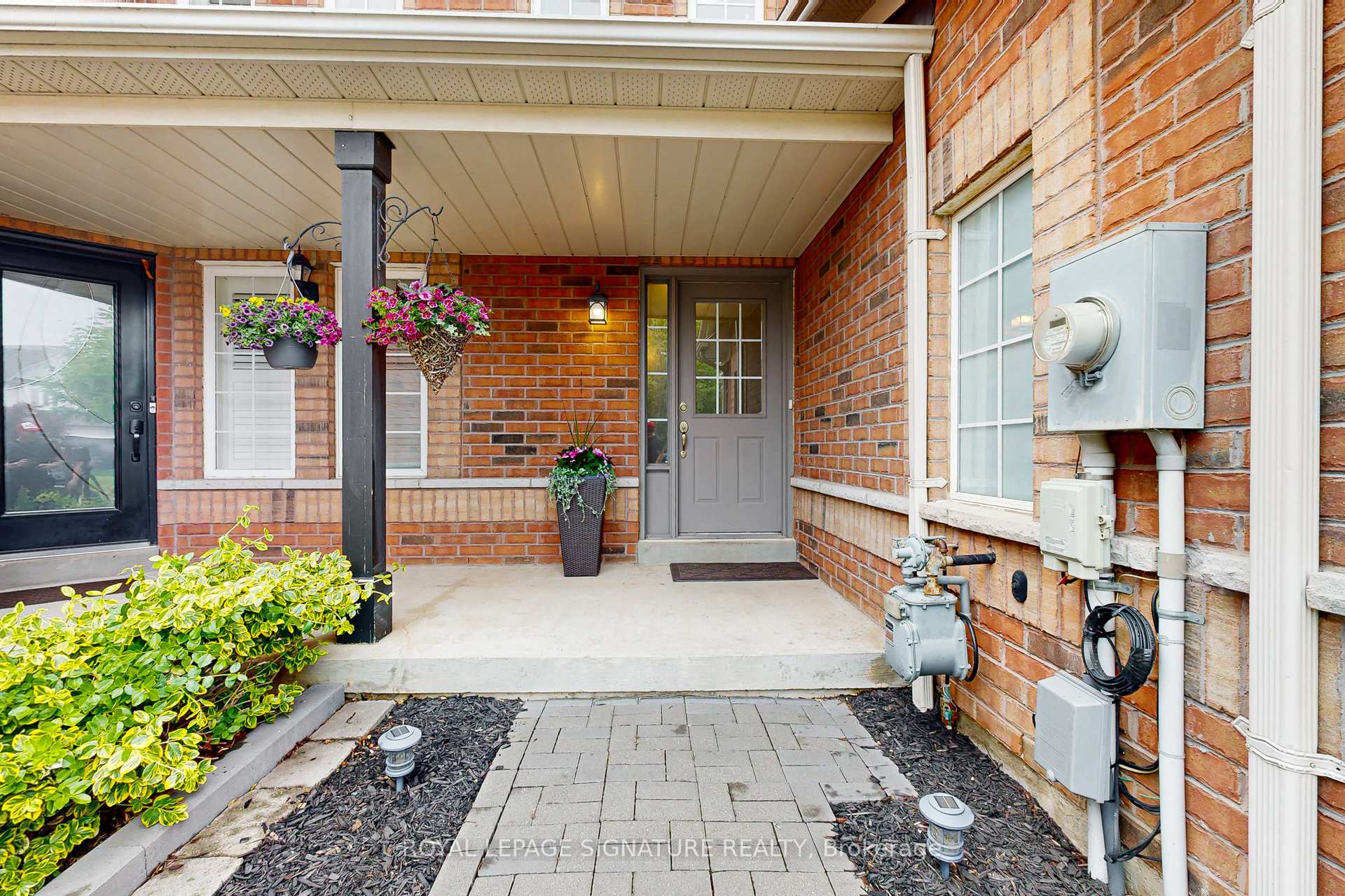Photo 2 of 62 Breakwater Drive, Whitby, Port Whitby — HOMEH