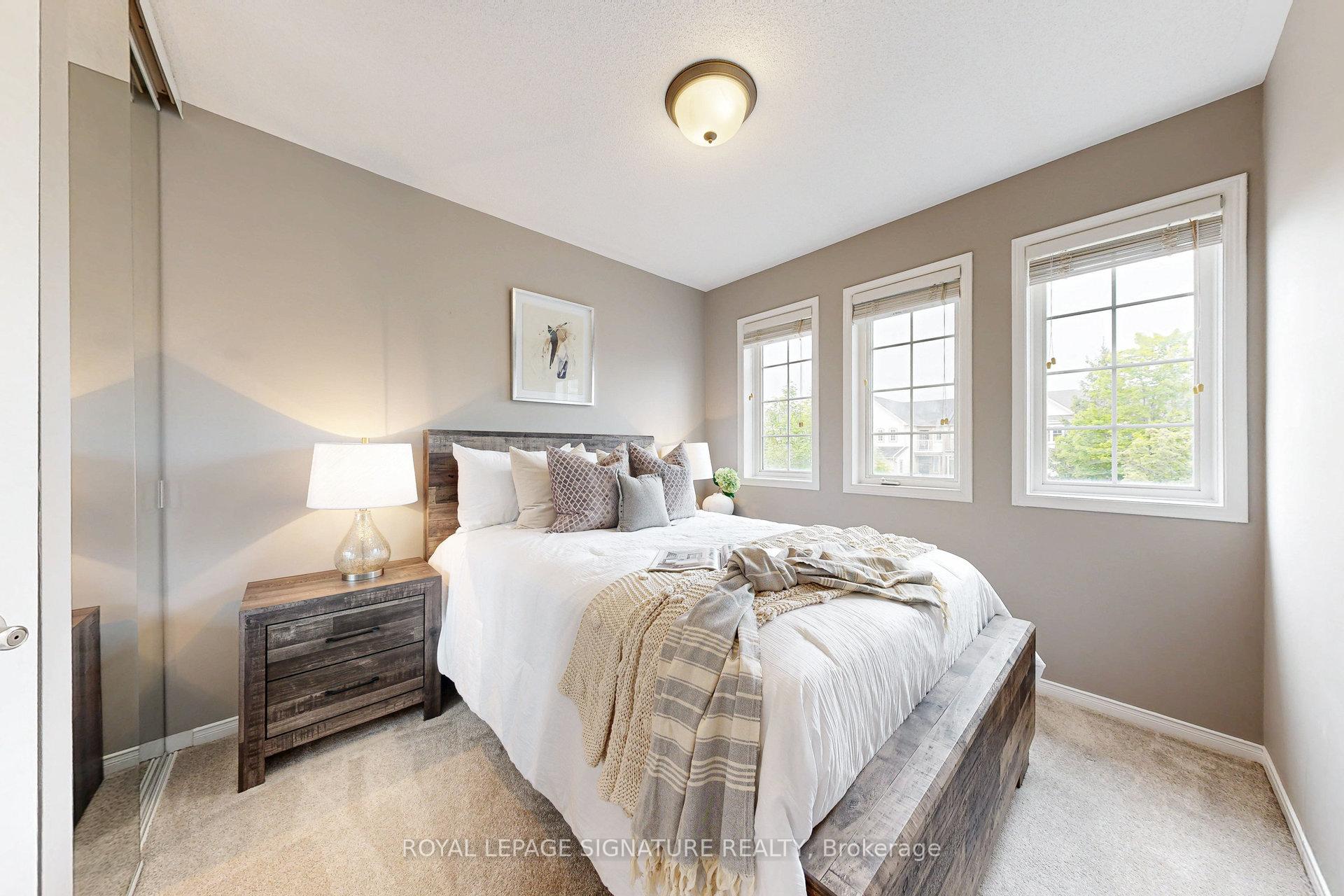 Photo 23 of 62 Breakwater Drive, Whitby, Port Whitby — HOMEH