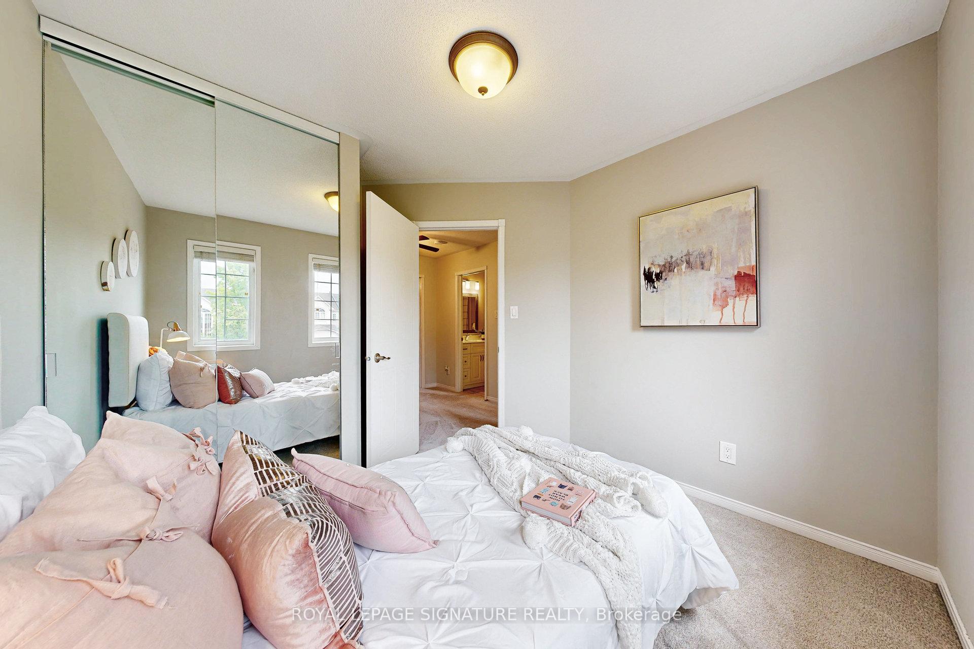 Photo 26 of 62 Breakwater Drive, Whitby, Port Whitby — HOMEH