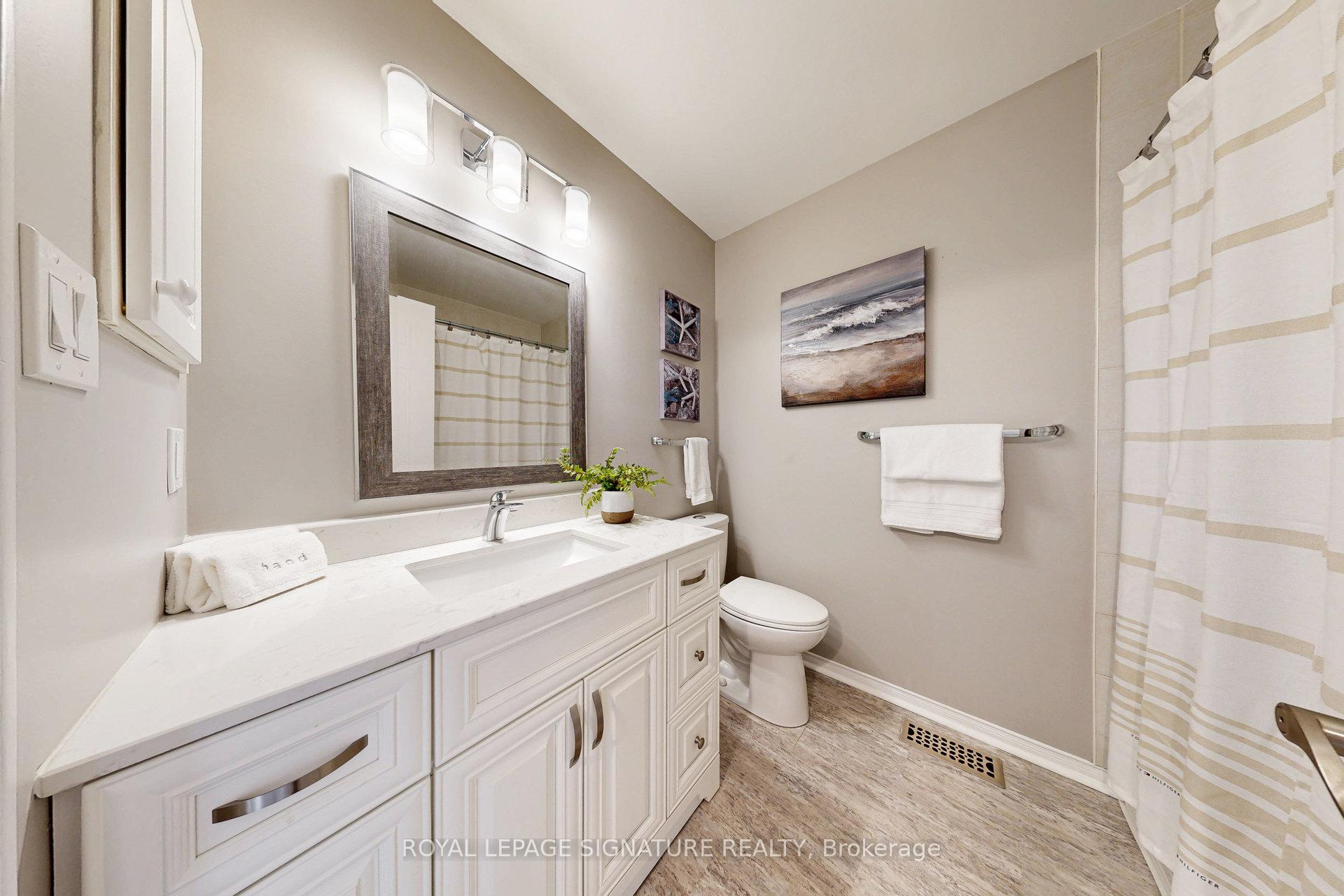 Photo 27 of 62 Breakwater Drive, Whitby, Port Whitby — HOMEH