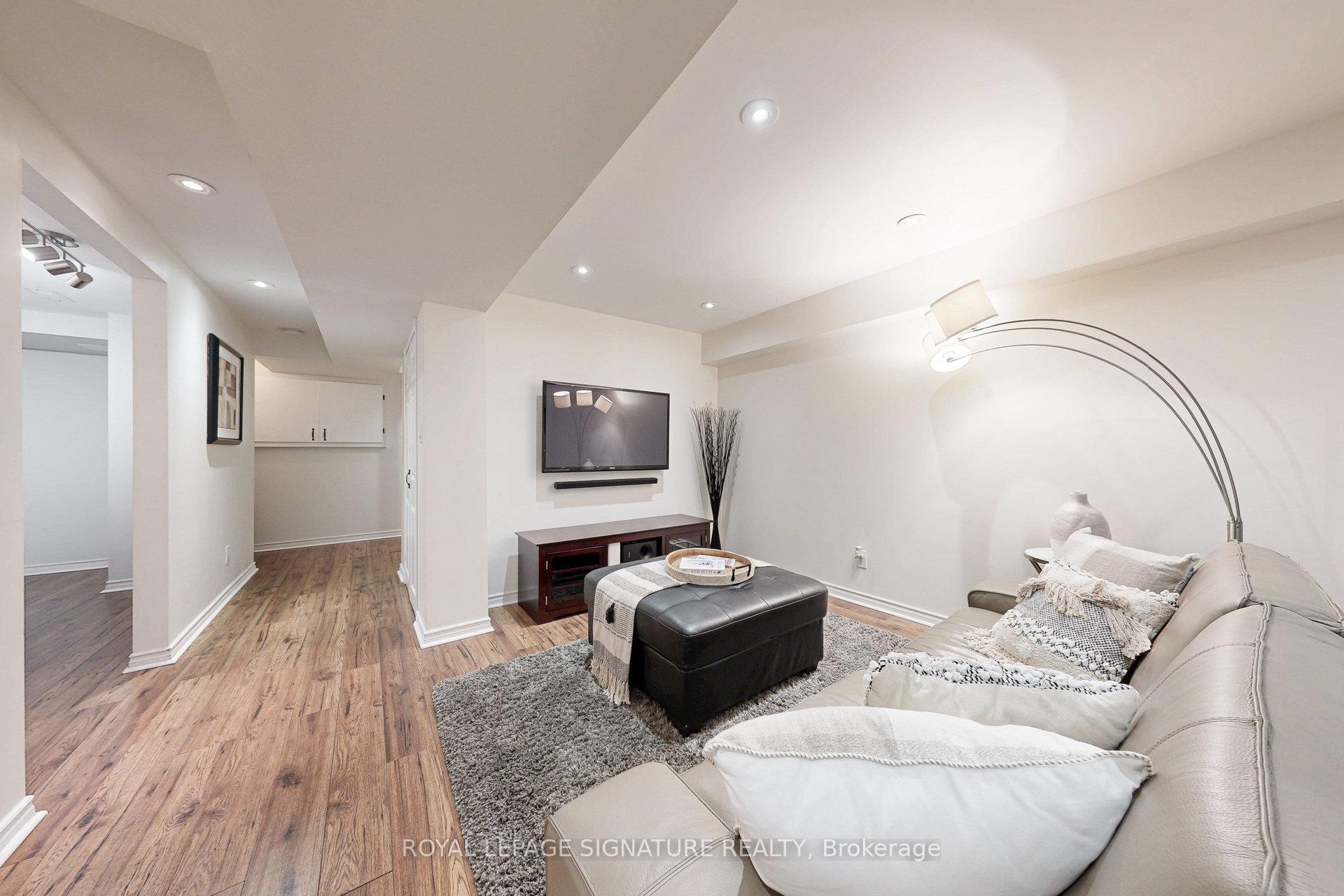 Photo 33 of 62 Breakwater Drive, Whitby, Port Whitby — HOMEH