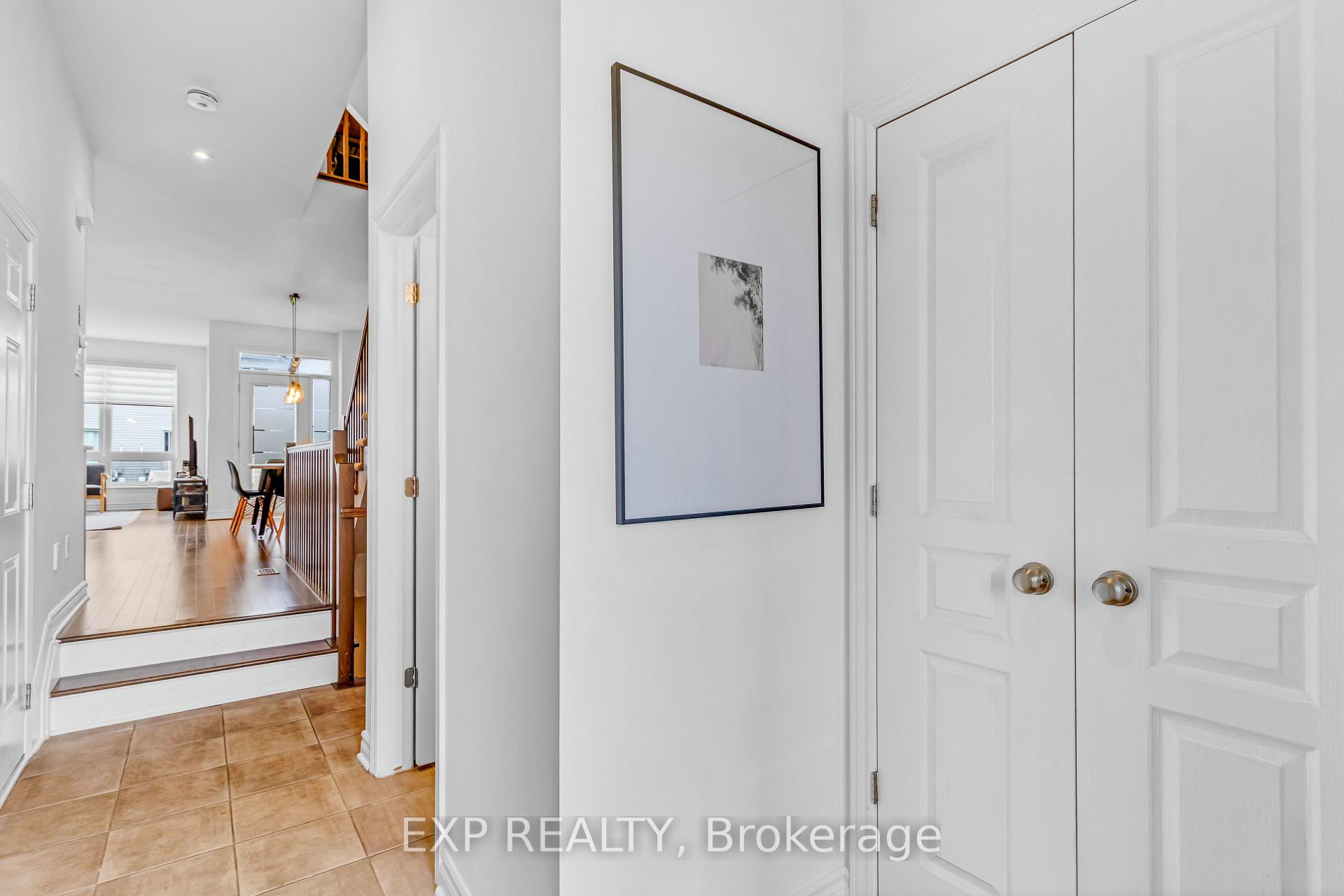 Photo 9 of 49 Salamander Way, Ottawa, Blossom Park/Kemp Park/Findlay Creek — HOMEH
