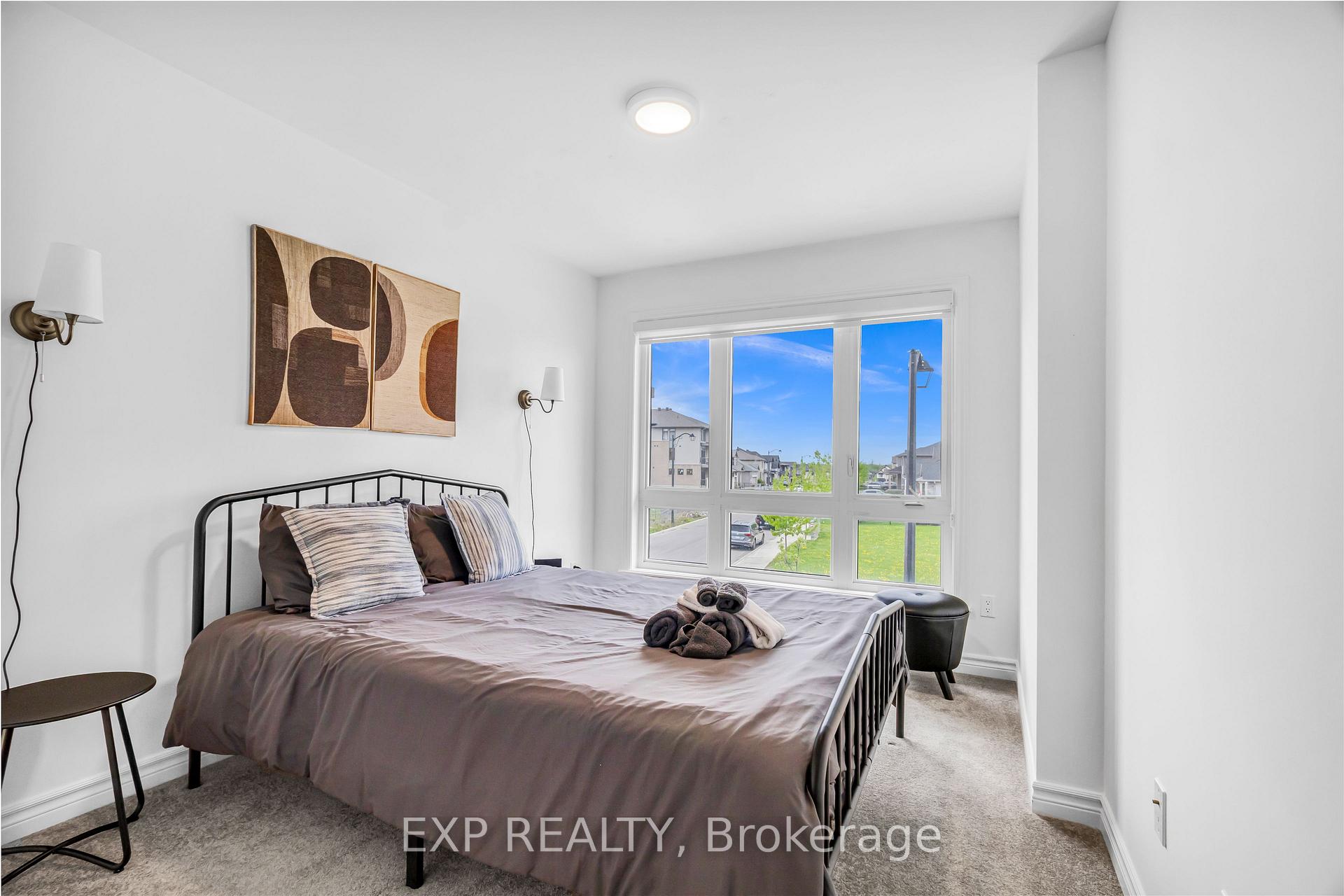 Photo 21 of 49 Salamander Way, Ottawa, Blossom Park/Kemp Park/Findlay Creek — HOMEH