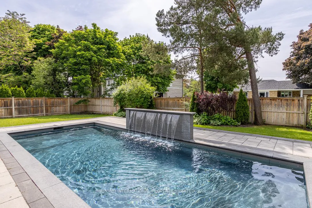 Photo 3 of 11 Helen Avenue, Vaughan, Uplands — HOMEH