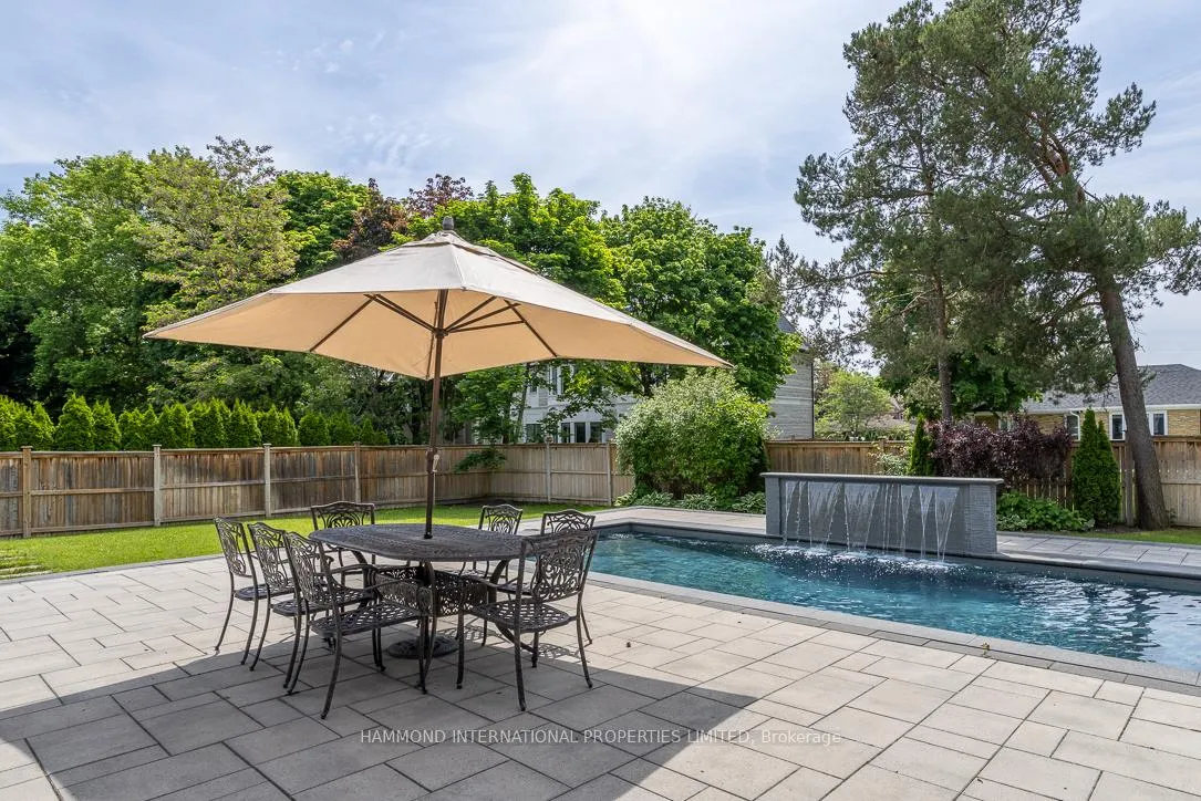 Photo 5 of 11 Helen Avenue, Vaughan, Uplands — HOMEH
