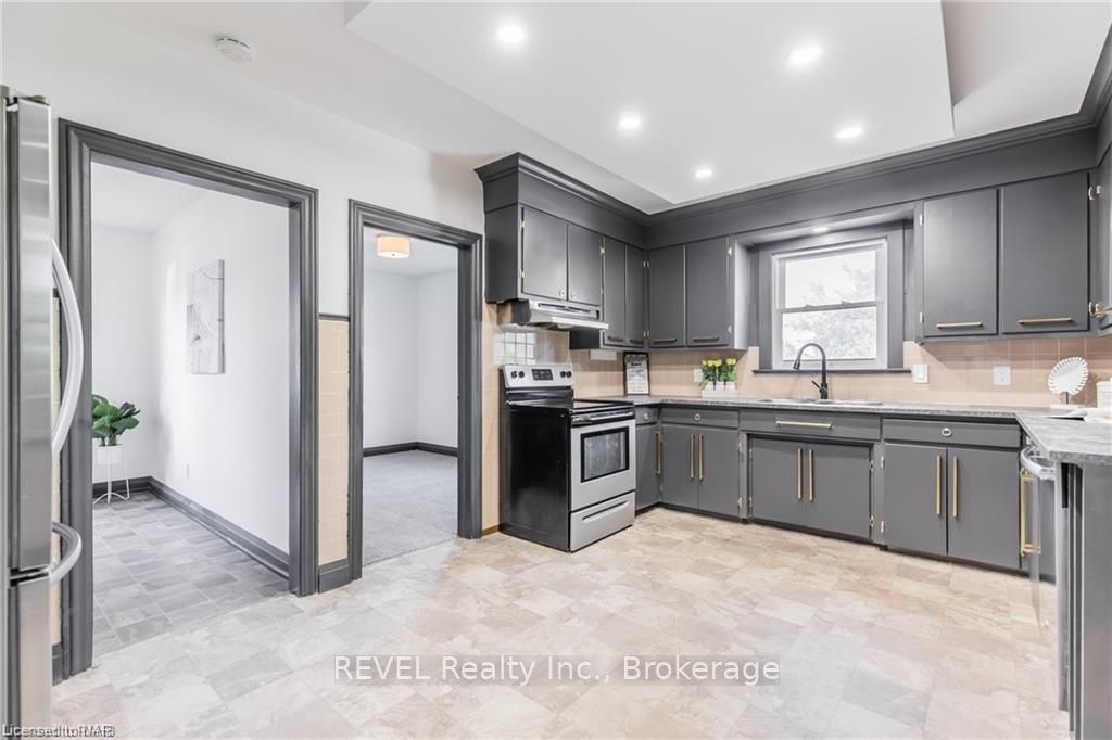 Photo 18 of 31 Lyons Avenue, Welland, Lincoln/Crowland — HOMEH