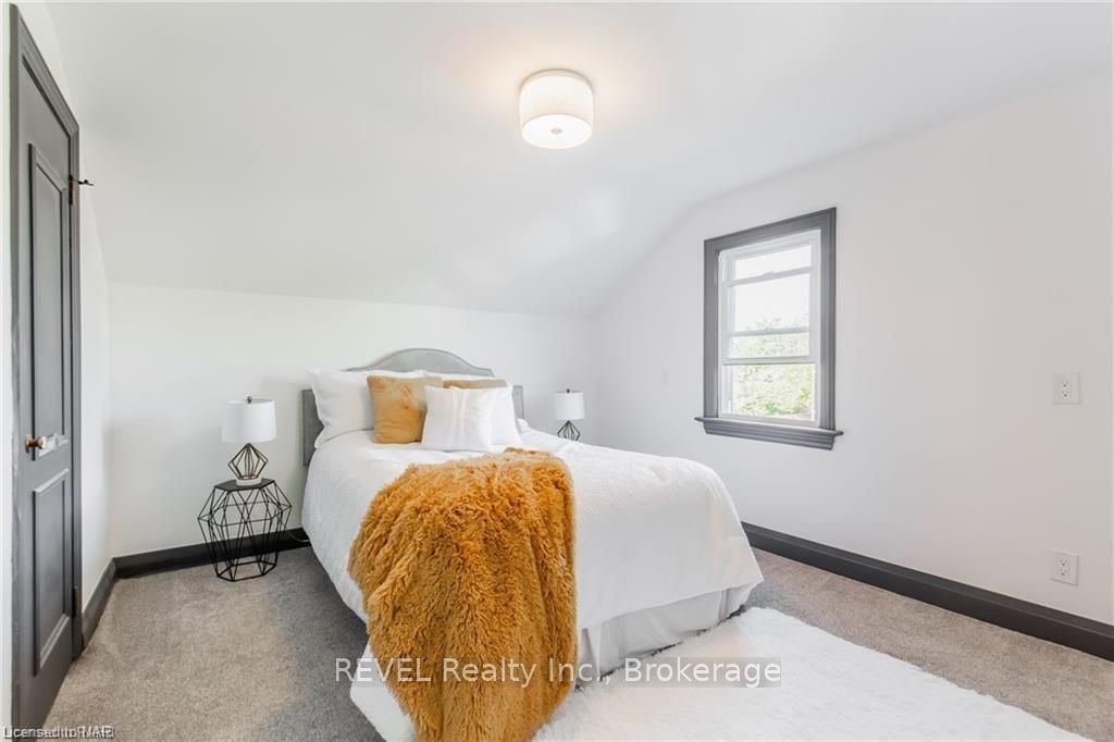 Photo 22 of 31 Lyons Avenue, Welland, Lincoln/Crowland — HOMEH
