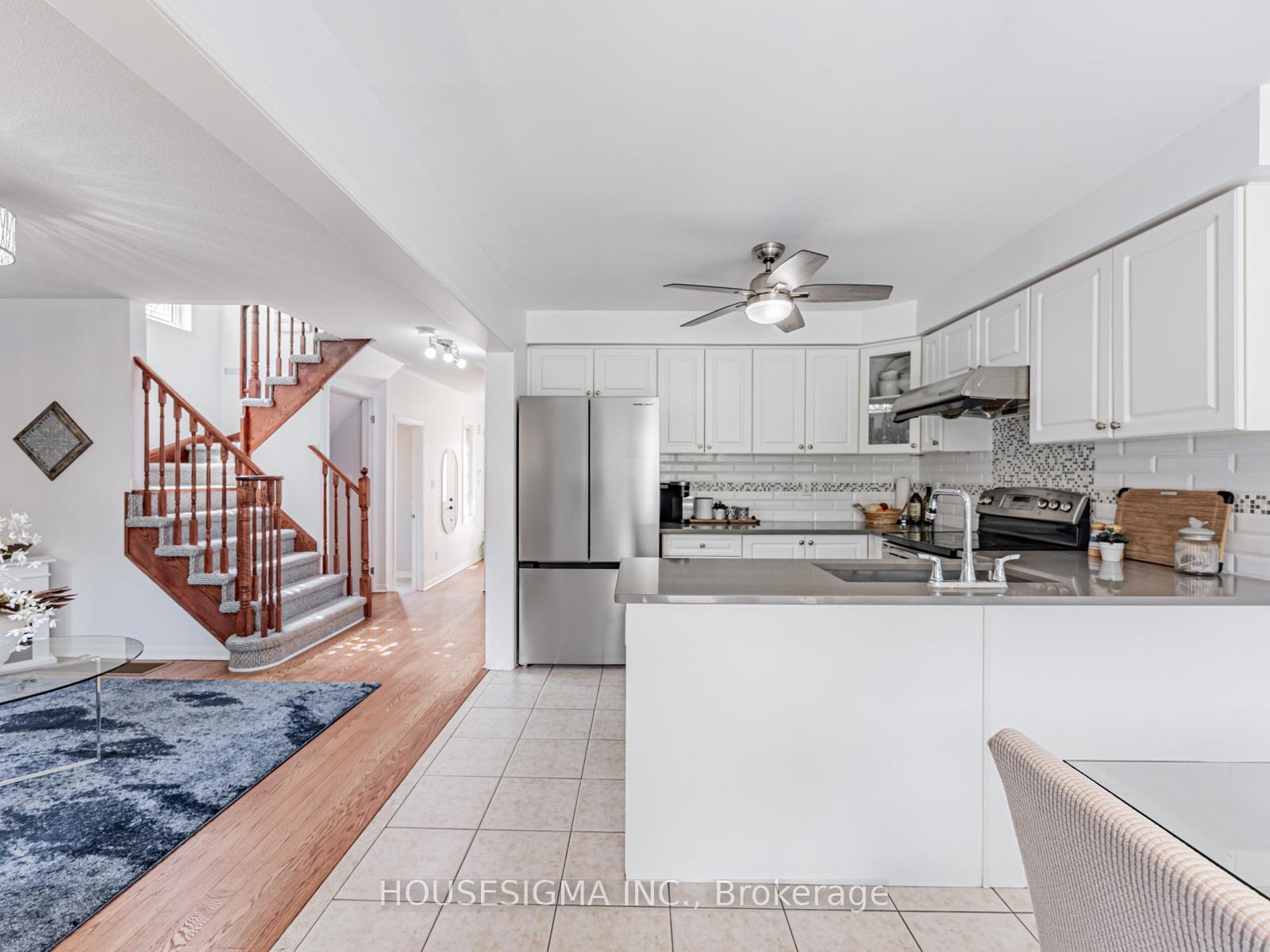 Photo 9 of 9 Devlin Crescent, Whitby, Blue Grass Meadows — HOMEH
