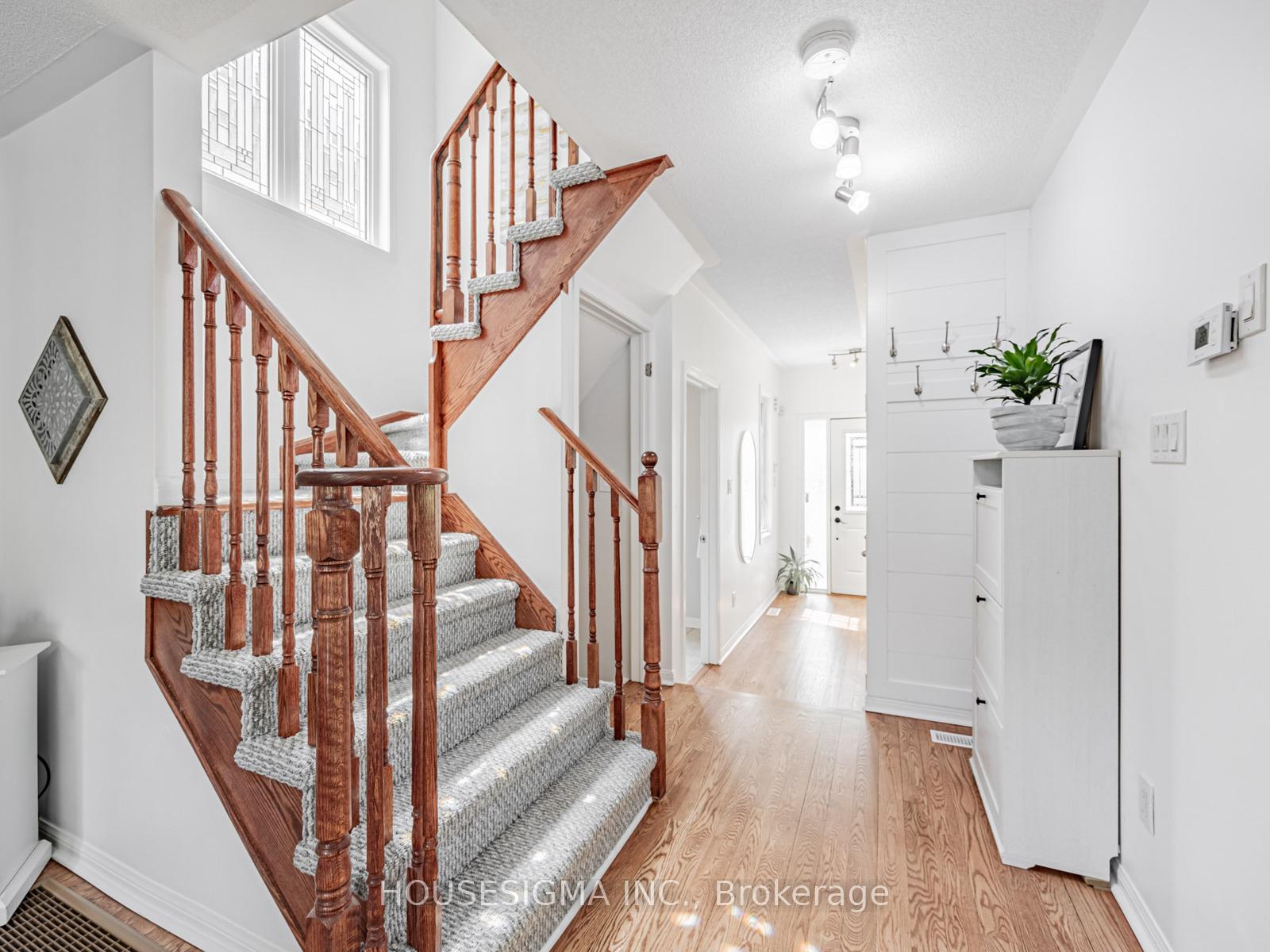 Photo 20 of 9 Devlin Crescent, Whitby, Blue Grass Meadows — HOMEH
