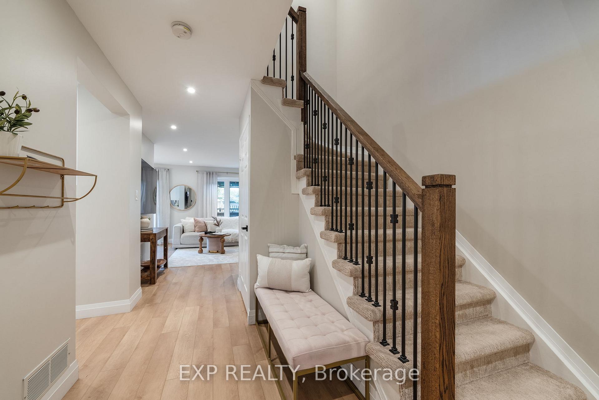 Photo 3 of 24 Glenmore Drive, Whitby, Downtown Whitby — HOMEH