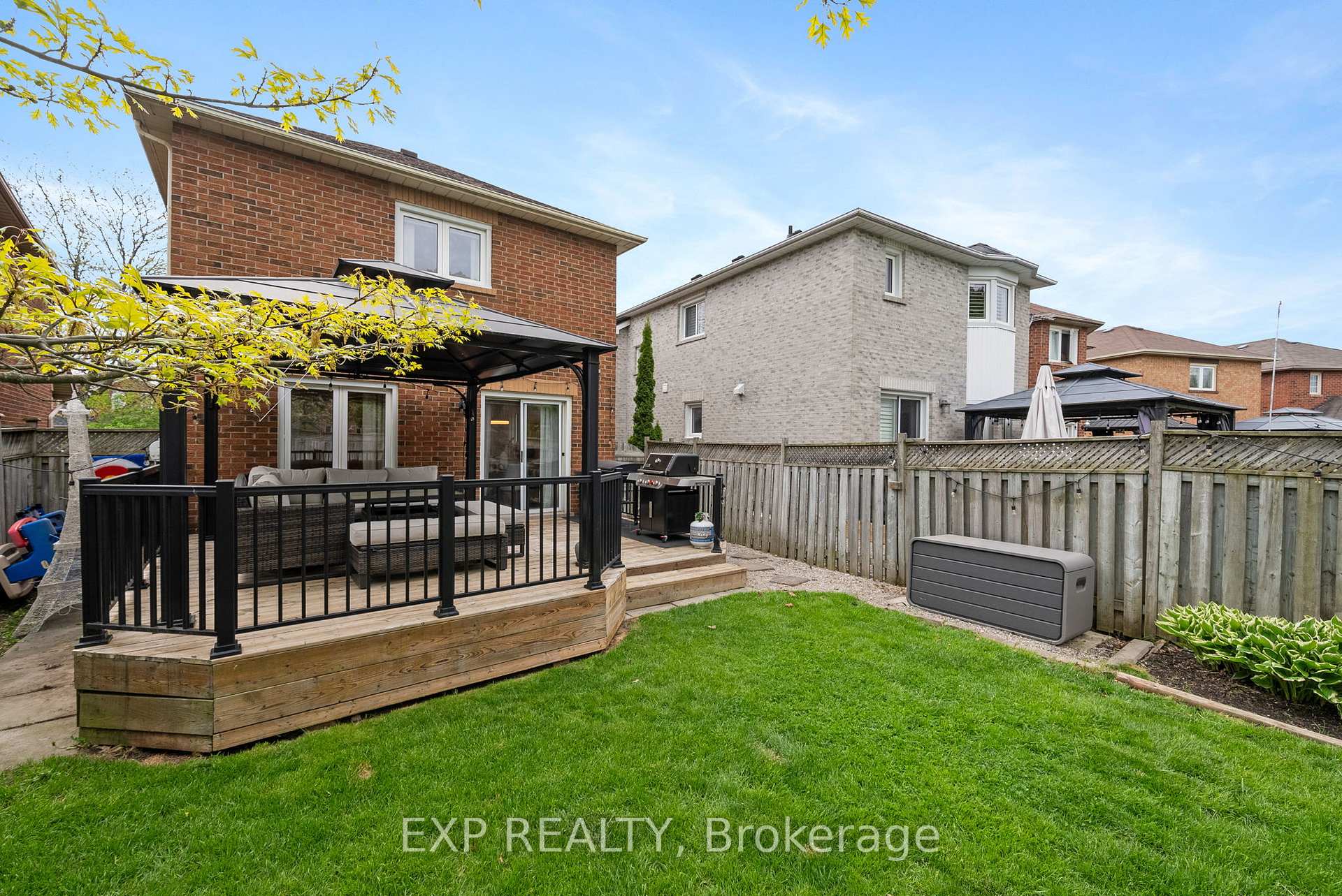 Photo 28 of 24 Glenmore Drive, Whitby, Downtown Whitby — HOMEH