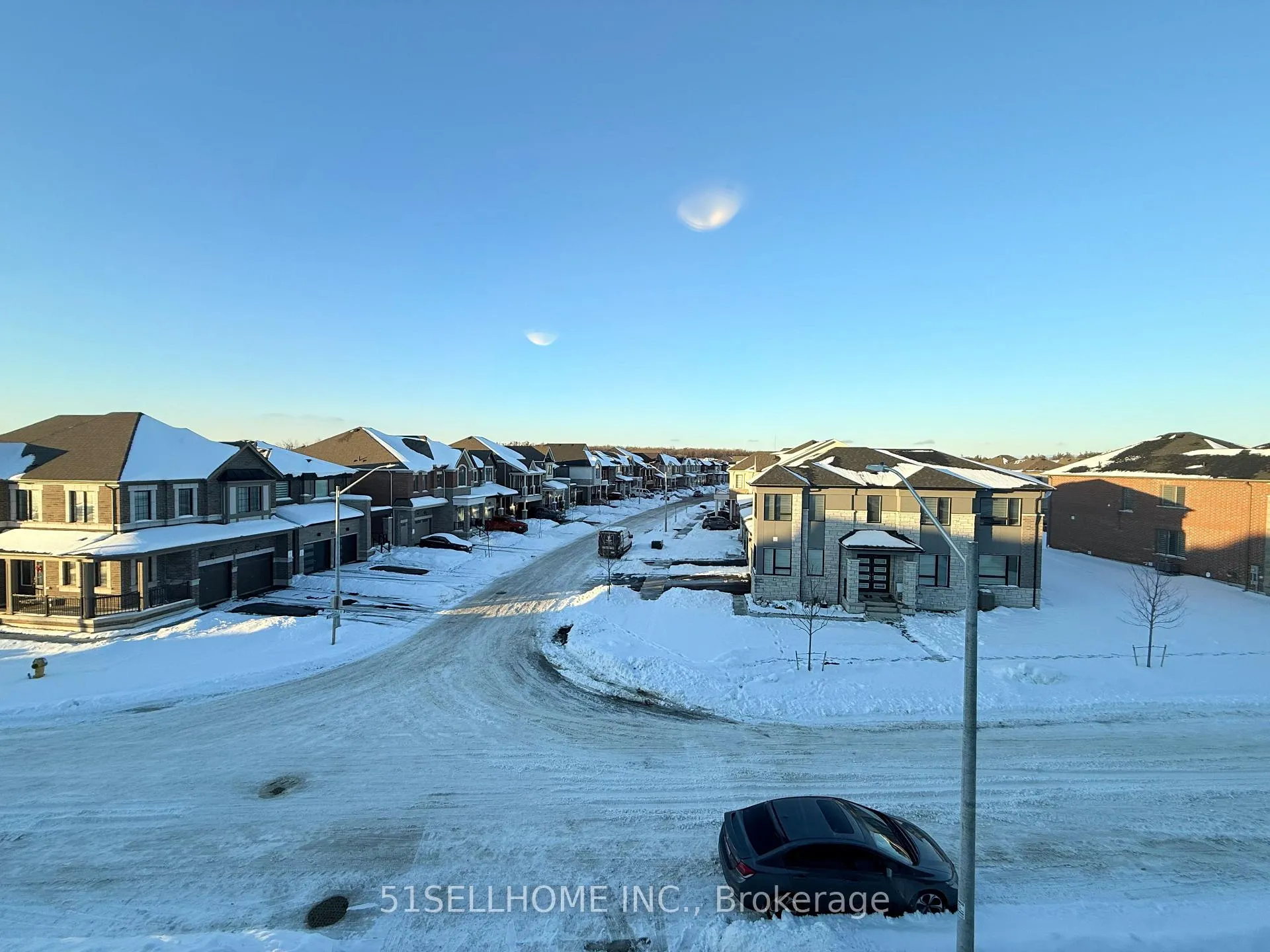 Photo 2 of 24 Ennerdale Street, Barrie, Rural Barrie Southwest — HOMEH