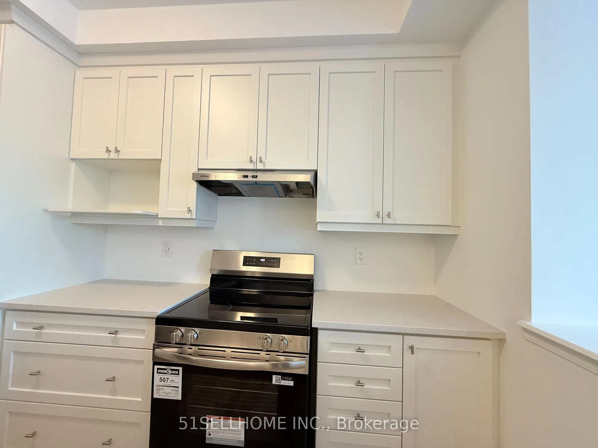 Photo 6 of 24 Ennerdale Street, Barrie, Rural Barrie Southwest — HOMEH