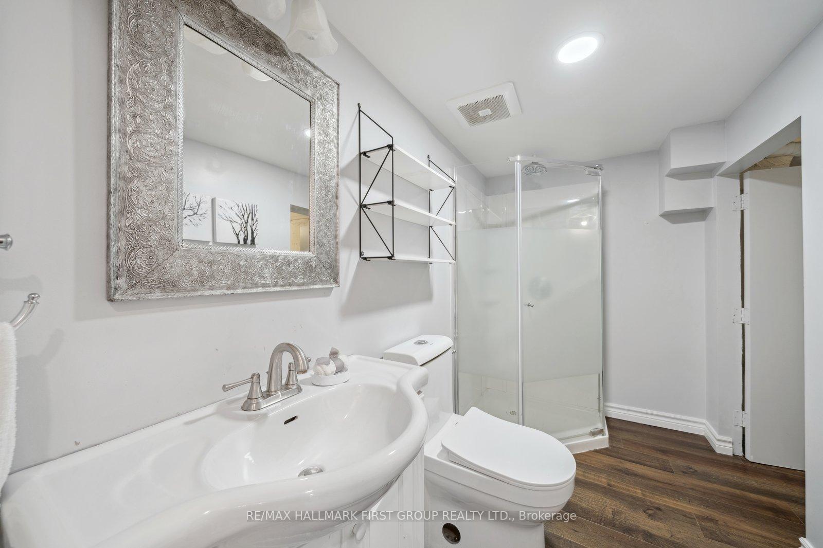 Photo 22 of 39 Breakwater Drive, Whitby, Port Whitby — HOMEH