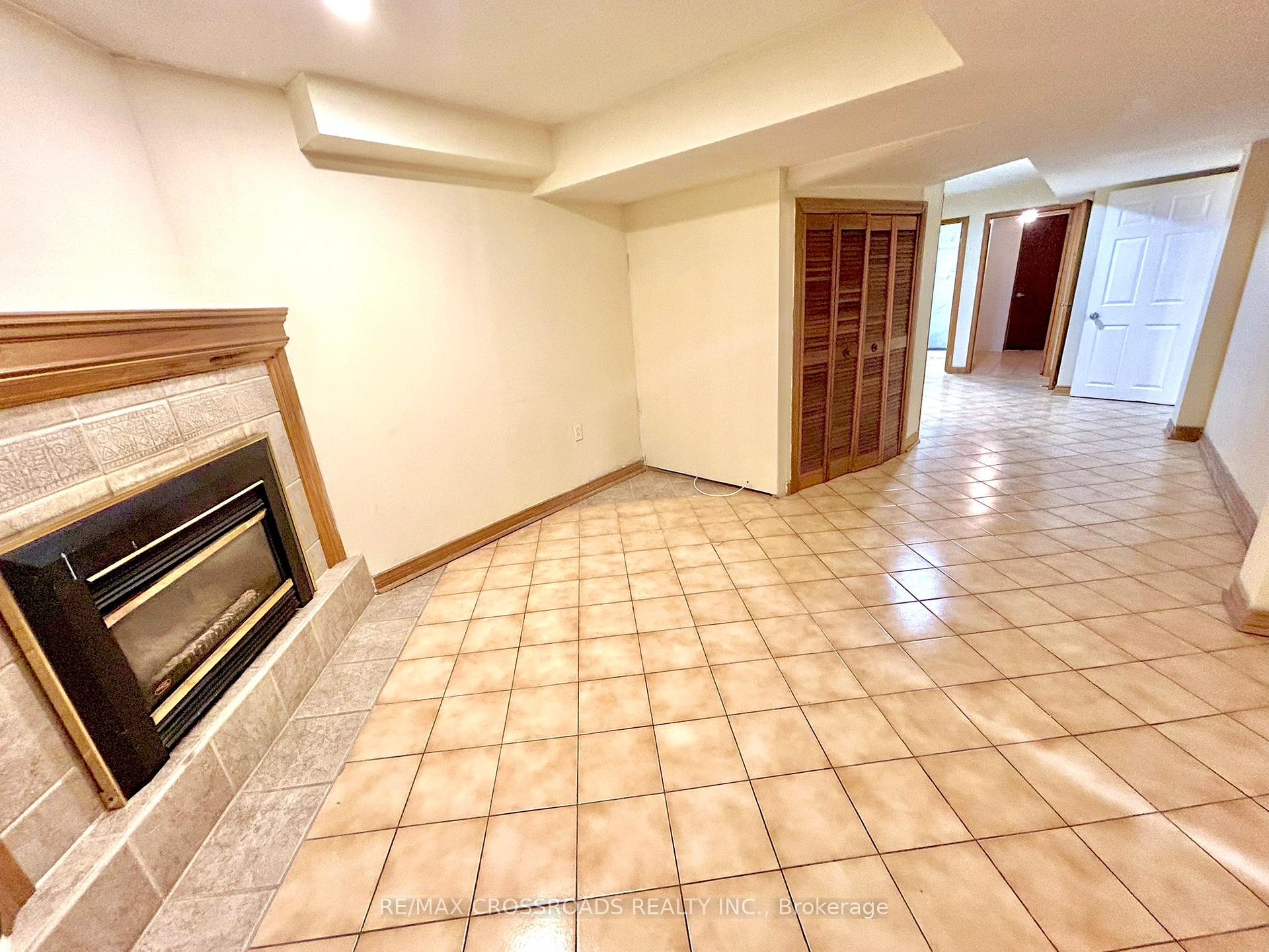 Photo 9 of Unit Bsmnt, 70 Keefer Court, Vaughan, Brownridge — HOMEH