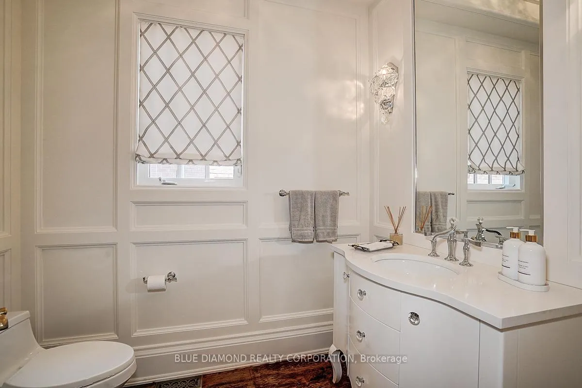 Photo 15 of 56 Weaver Court, Vaughan, Kleinburg — HOMEH