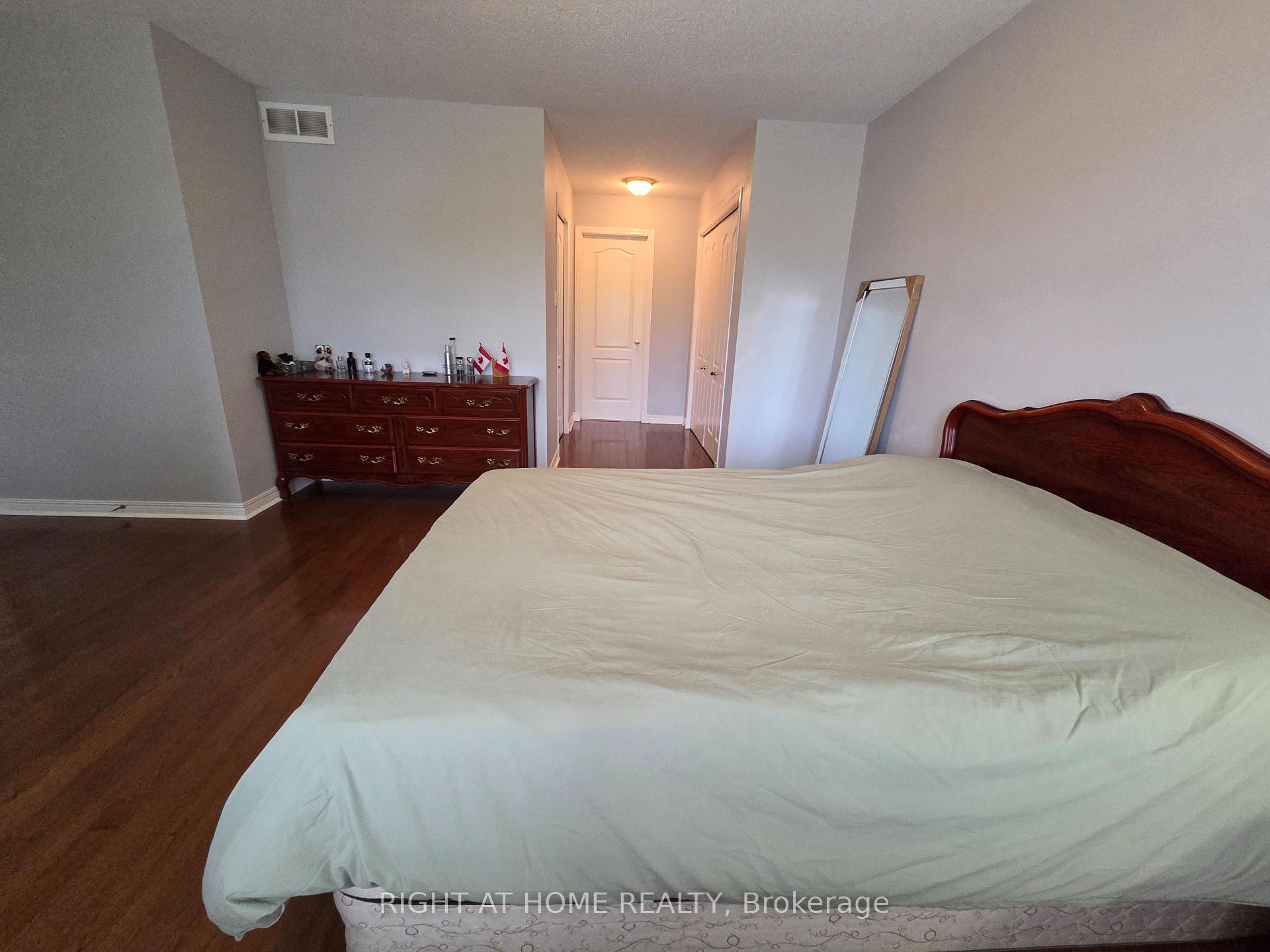 Photo 20 of 96 Maple Stand Way, Ottawa, Barrhaven East — HOMEH
