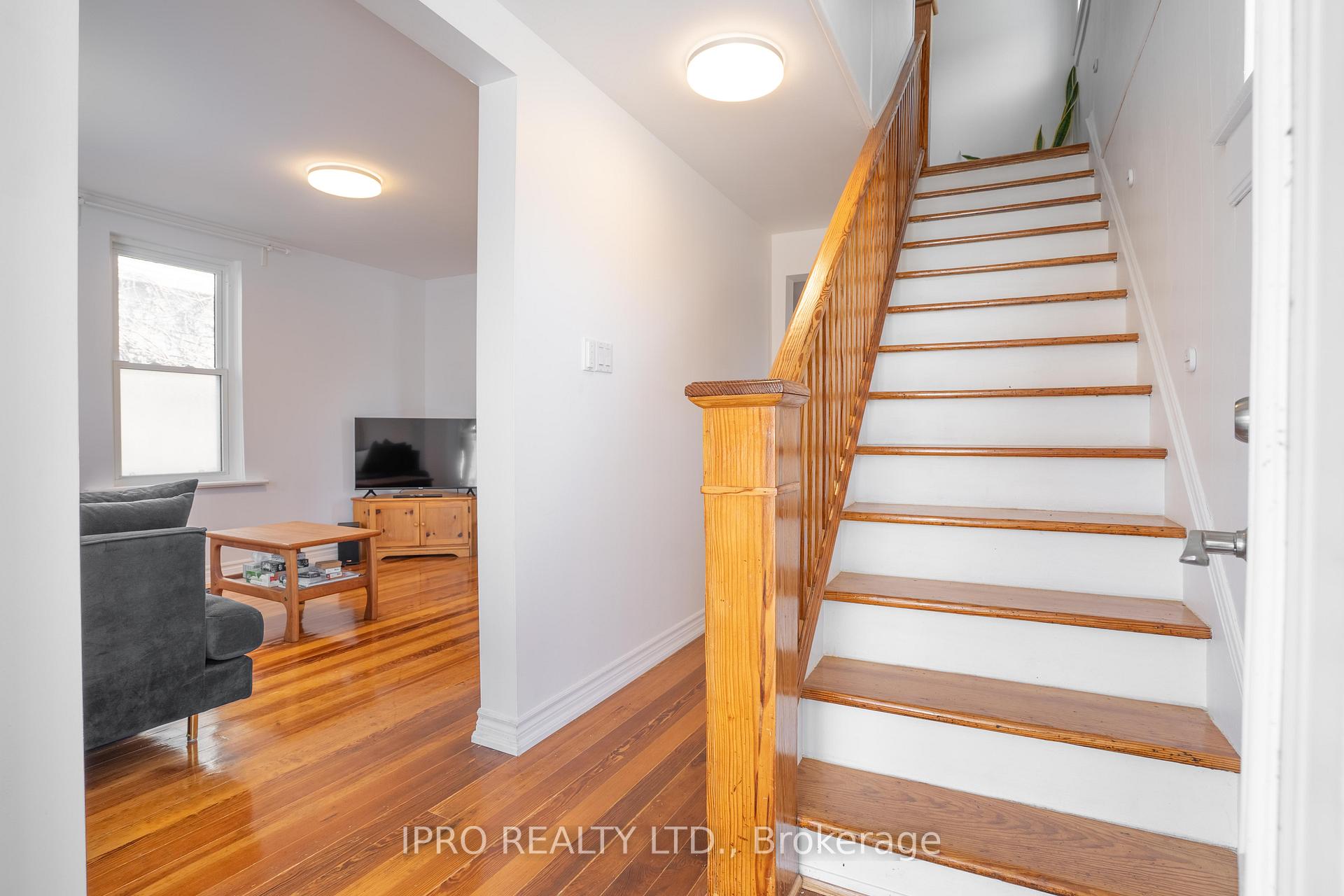 Photo 4 of 175 Shuter Street, Quinte West, Trenton Ward — HOMEH