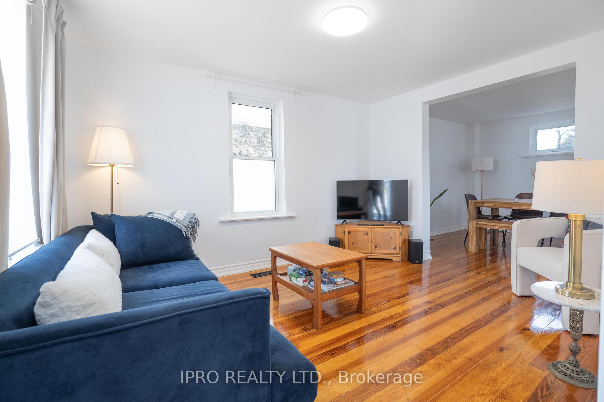 Photo 5 of 175 Shuter Street, Quinte West, Trenton Ward — HOMEH