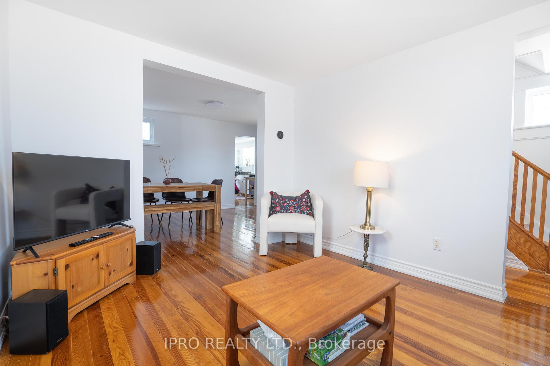 Photo 6 of 175 Shuter Street, Quinte West, Trenton Ward — HOMEH
