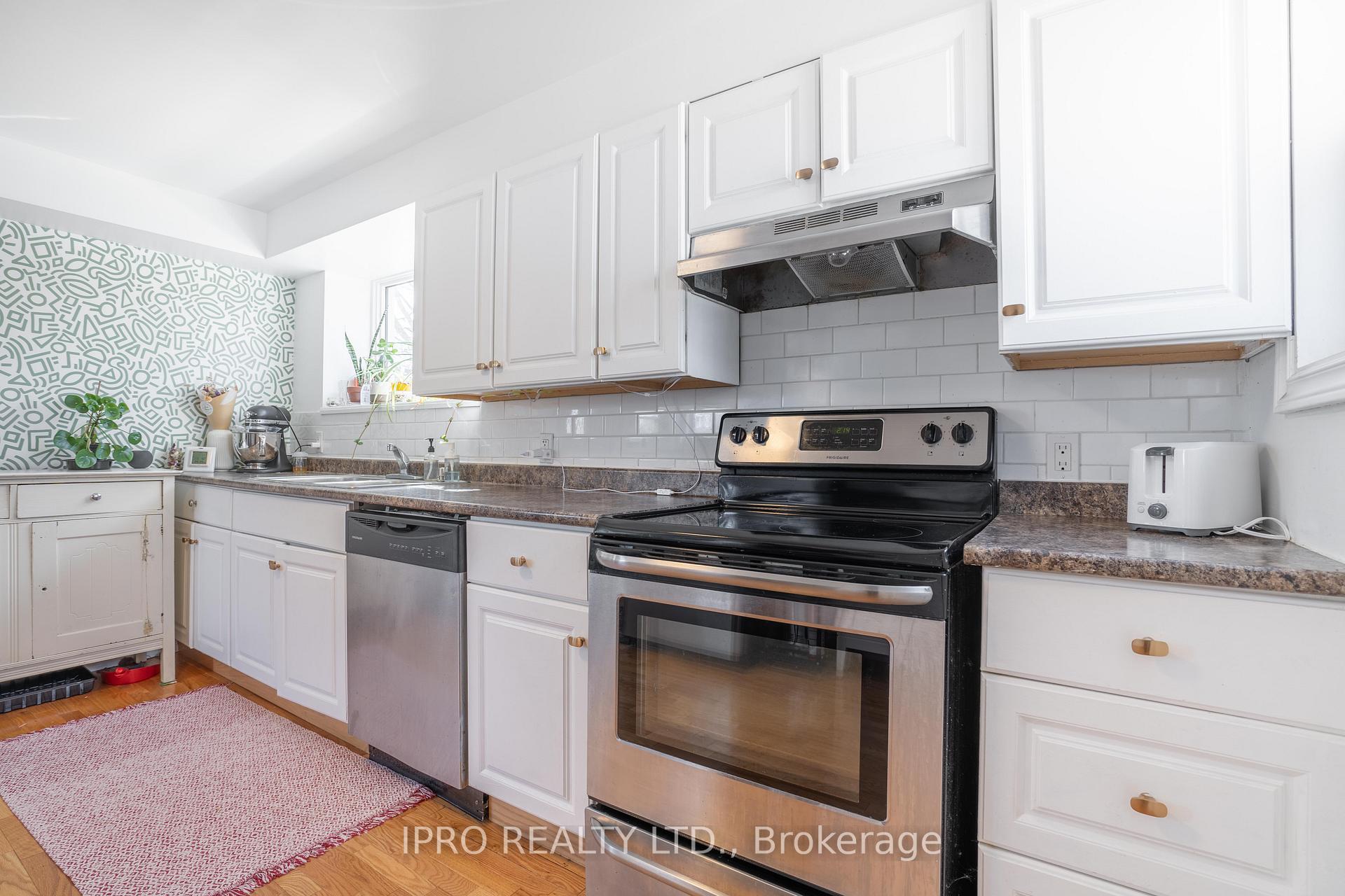Photo 12 of 175 Shuter Street, Quinte West, Trenton Ward — HOMEH