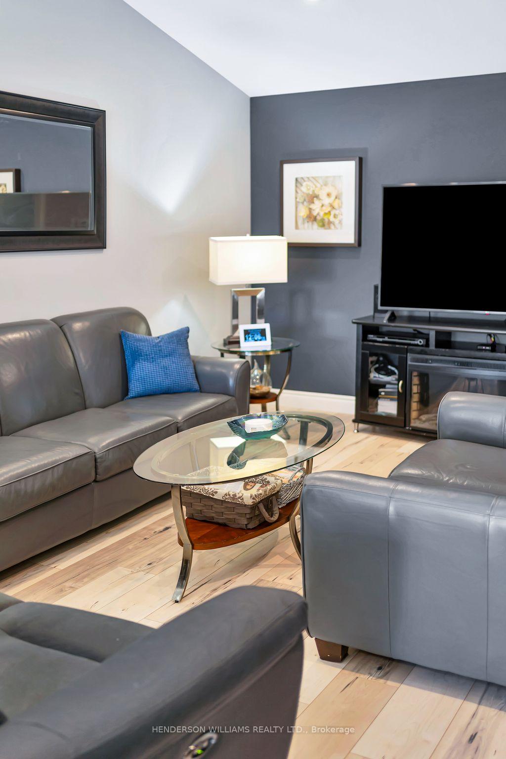 Photo 14 of 84 Farrington Crescent, Prince Edward County, Picton Ward — HOMEH