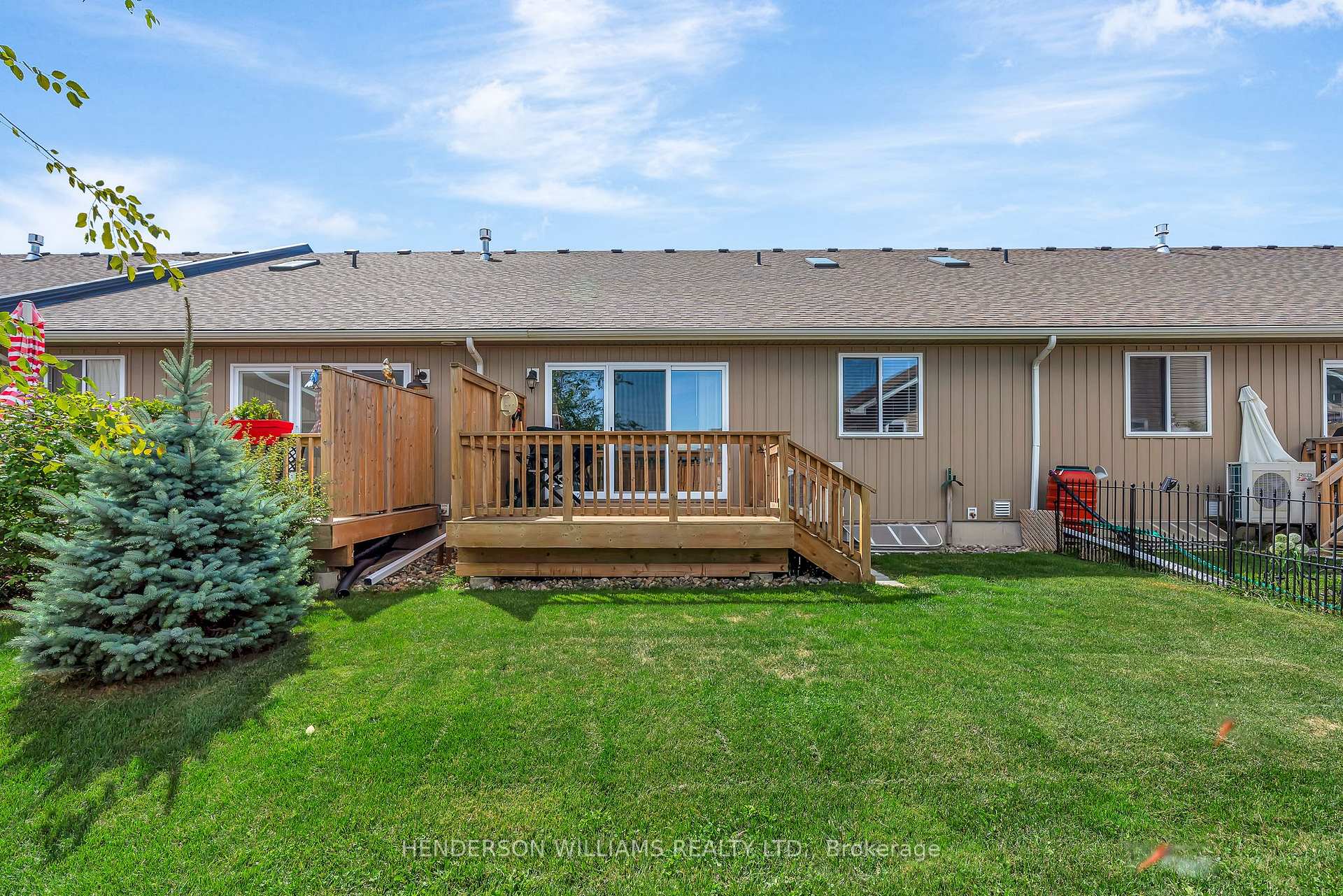 Photo 40 of 84 Farrington Crescent, Prince Edward County, Picton Ward — HOMEH