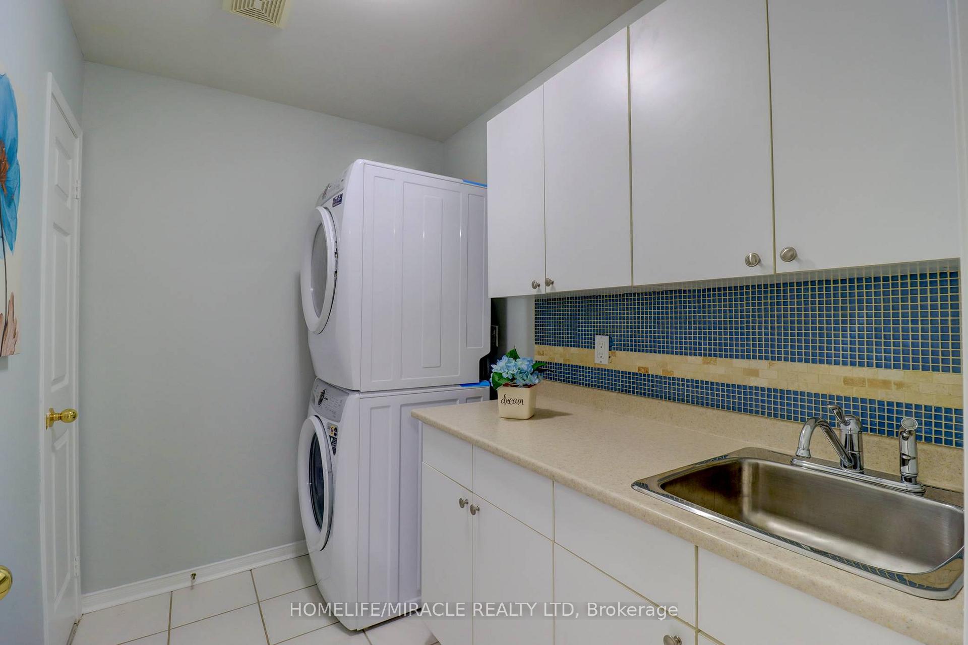 Photo 21 of 12 Breezewood Court, Whitby, Brooklin — HOMEH
