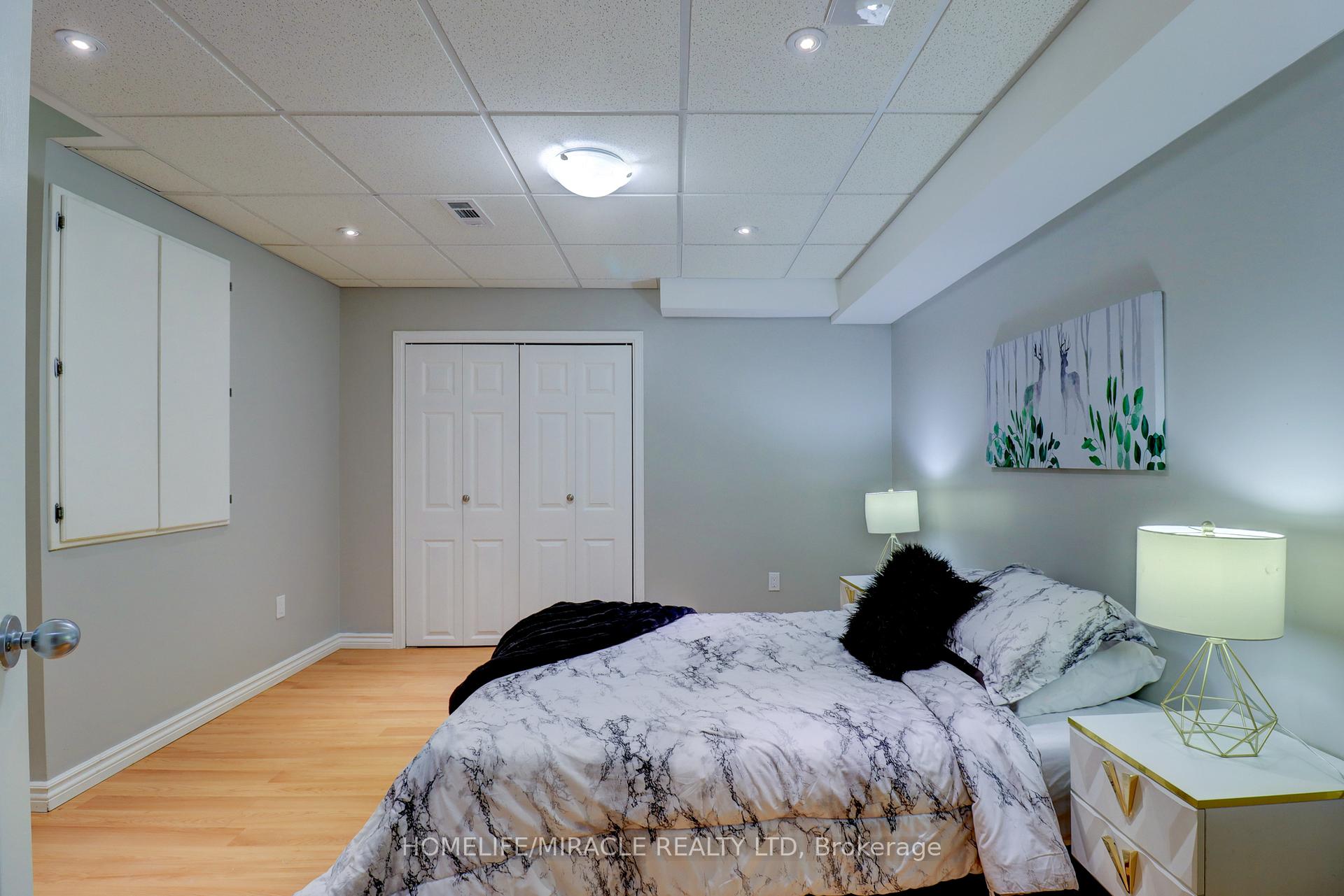 Photo 28 of 12 Breezewood Court, Whitby, Brooklin — HOMEH