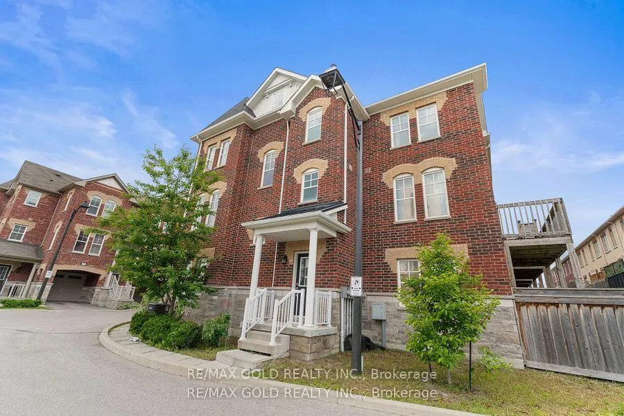 Photo 2 of Unit 25, 10 Porter Avenue W, Vaughan, West Woodbridge — HOMEH