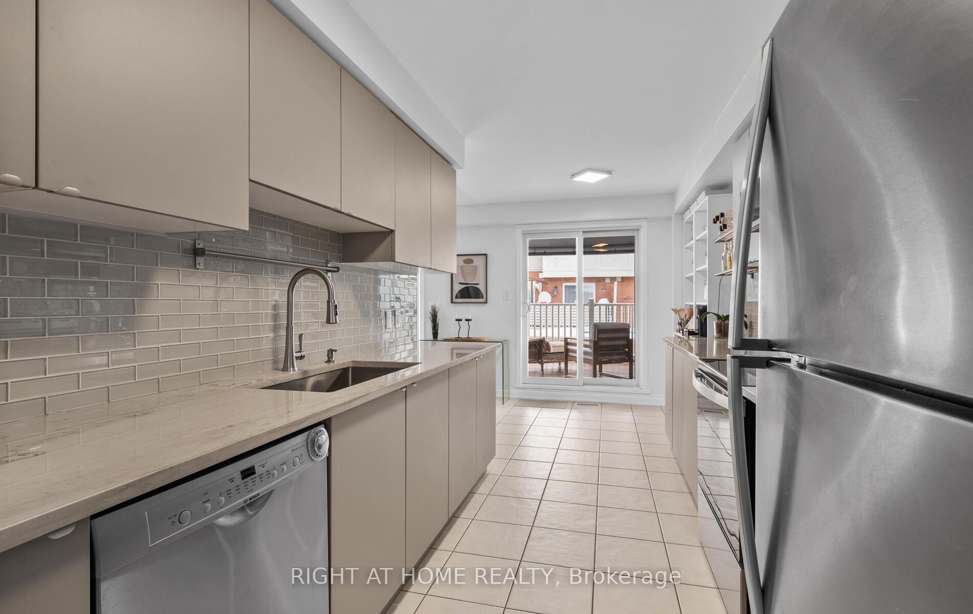 Photo 4 of Unit 78, 1850 Kingston Road, Pickering, Village East — HOMEH