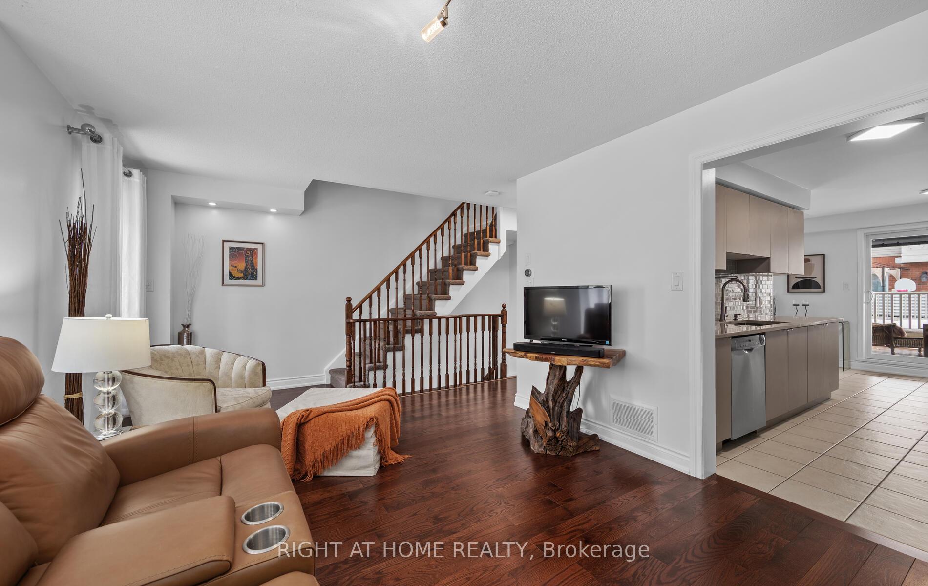 Photo 10 of Unit 78, 1850 Kingston Road, Pickering, Village East — HOMEH