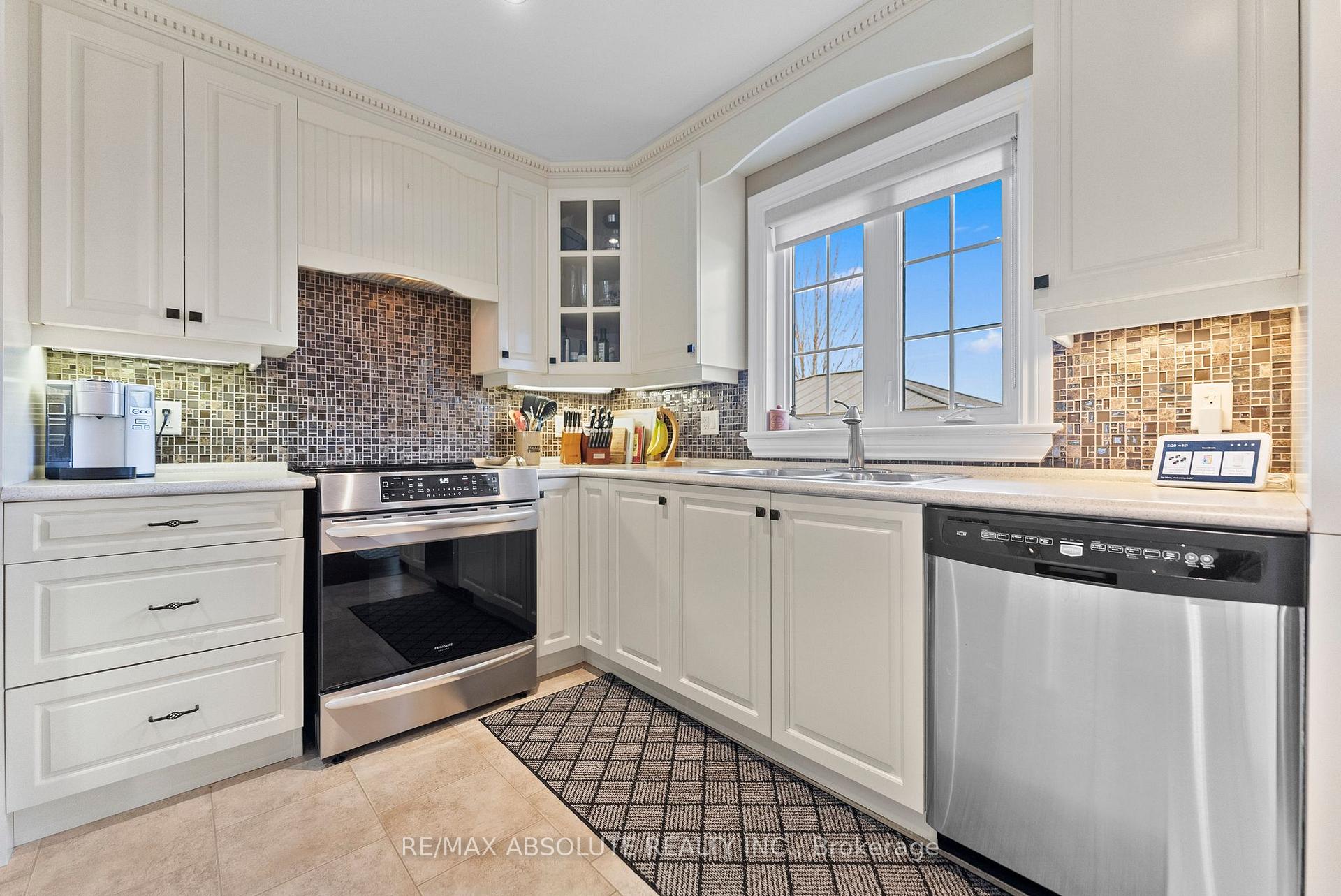 Photo 17 of 150 Ida Street S, Arnprior — HOMEH