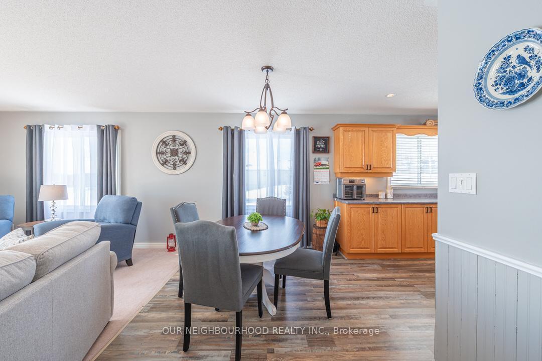 Photo 4 of 19 Thompson Road, Quinte West, Murray Ward — HOMEH