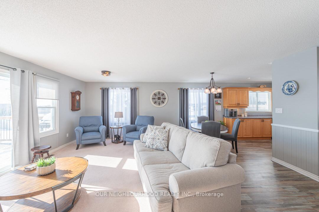 Photo 10 of 19 Thompson Road, Quinte West, Murray Ward — HOMEH