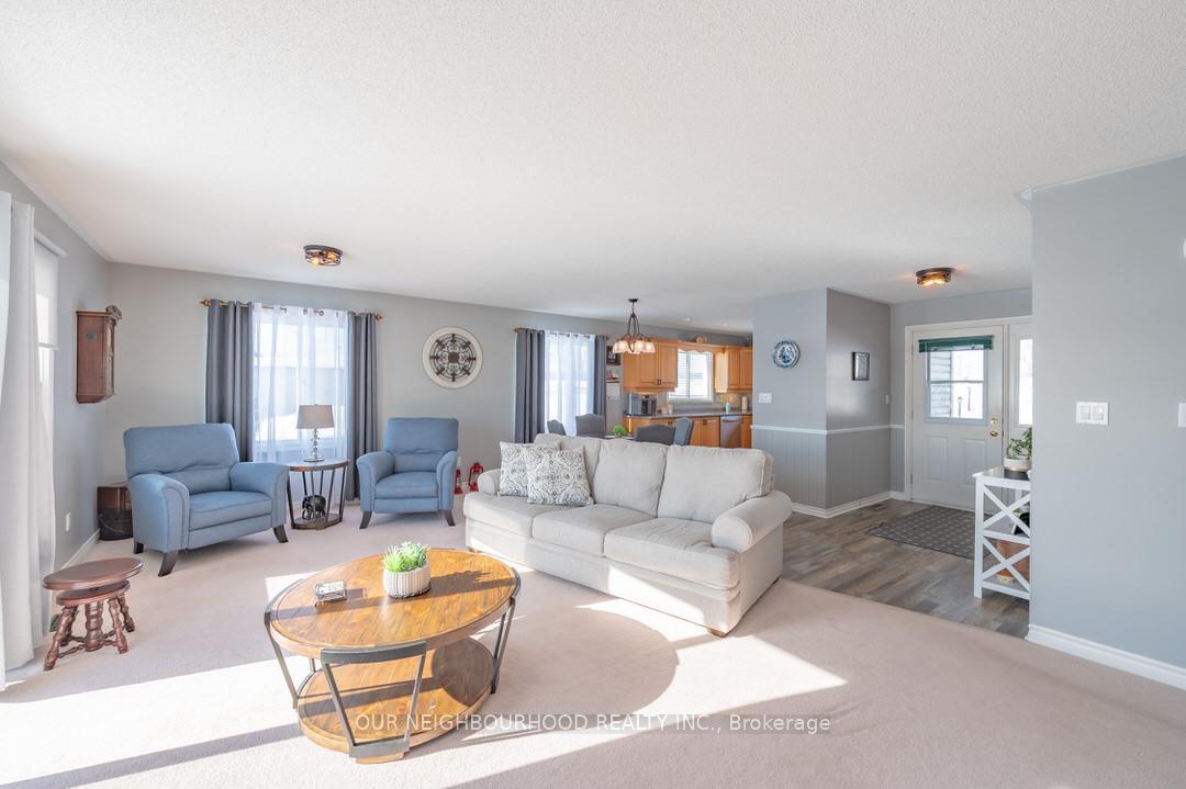 Photo 11 of 19 Thompson Road, Quinte West, Murray Ward — HOMEH