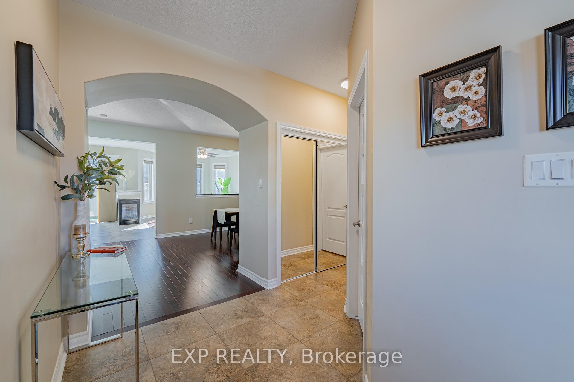 Photo 5 of 3308 Riverset Crescent, Ottawa, Barrhaven - Half Moon Bay — HOMEH