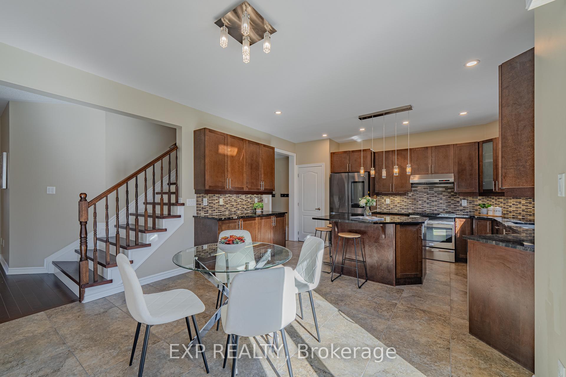 Photo 13 of 3308 Riverset Crescent, Ottawa, Barrhaven - Half Moon Bay — HOMEH
